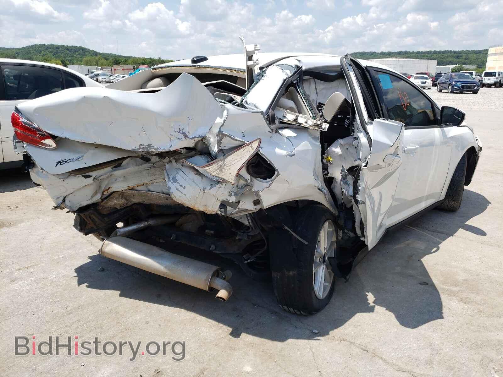 2017 FORD FOCUS - VIN: 1FADP3F24HL295563 - Фото 4
