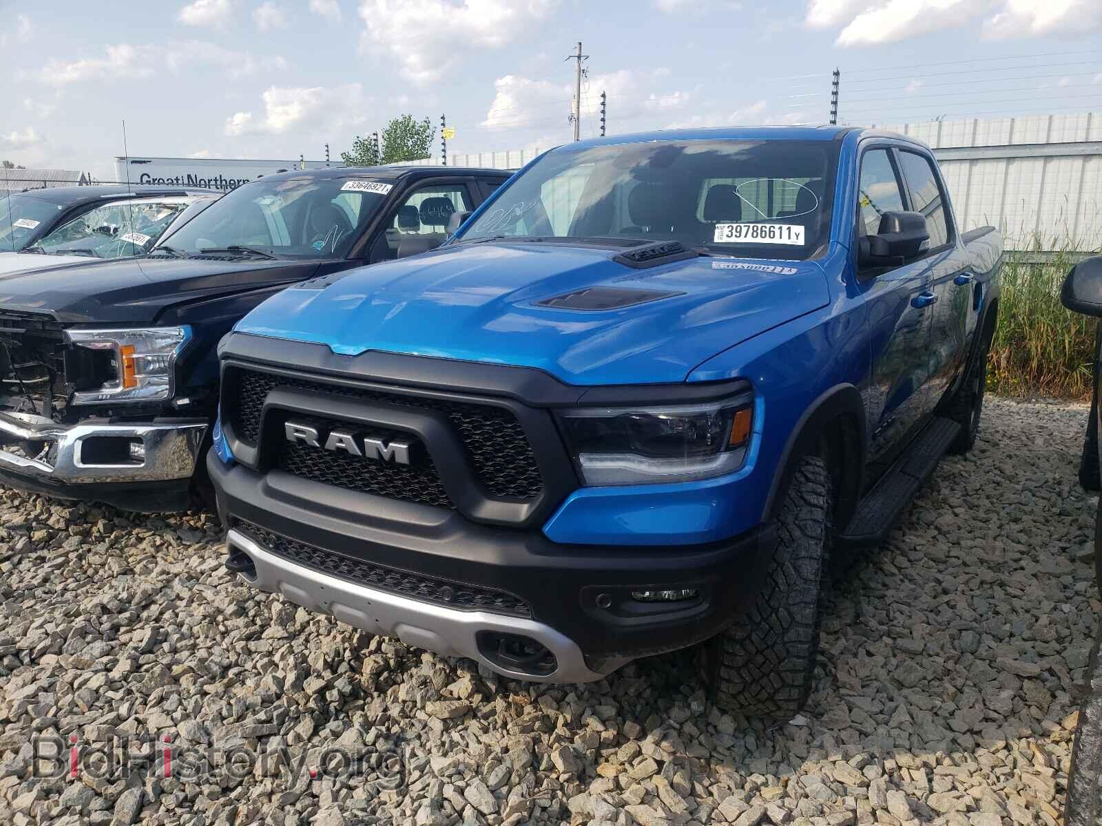 2021 RAM 1500 - VIN: 1C6SRFLT0MN657257 - Фото 2
