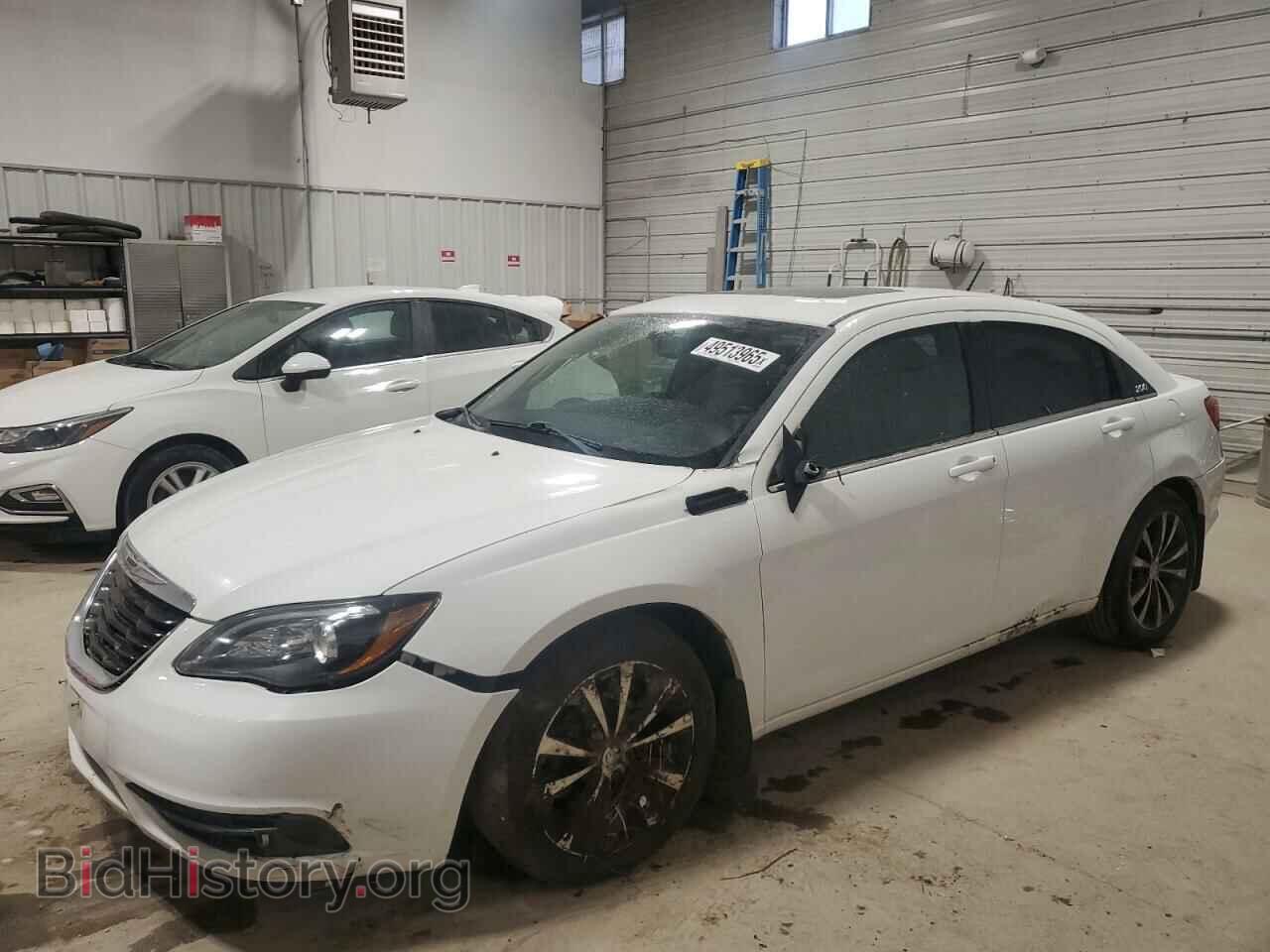 Фотография 1C3CCBCG5DN504498 - CHRYSLER 200 2013
