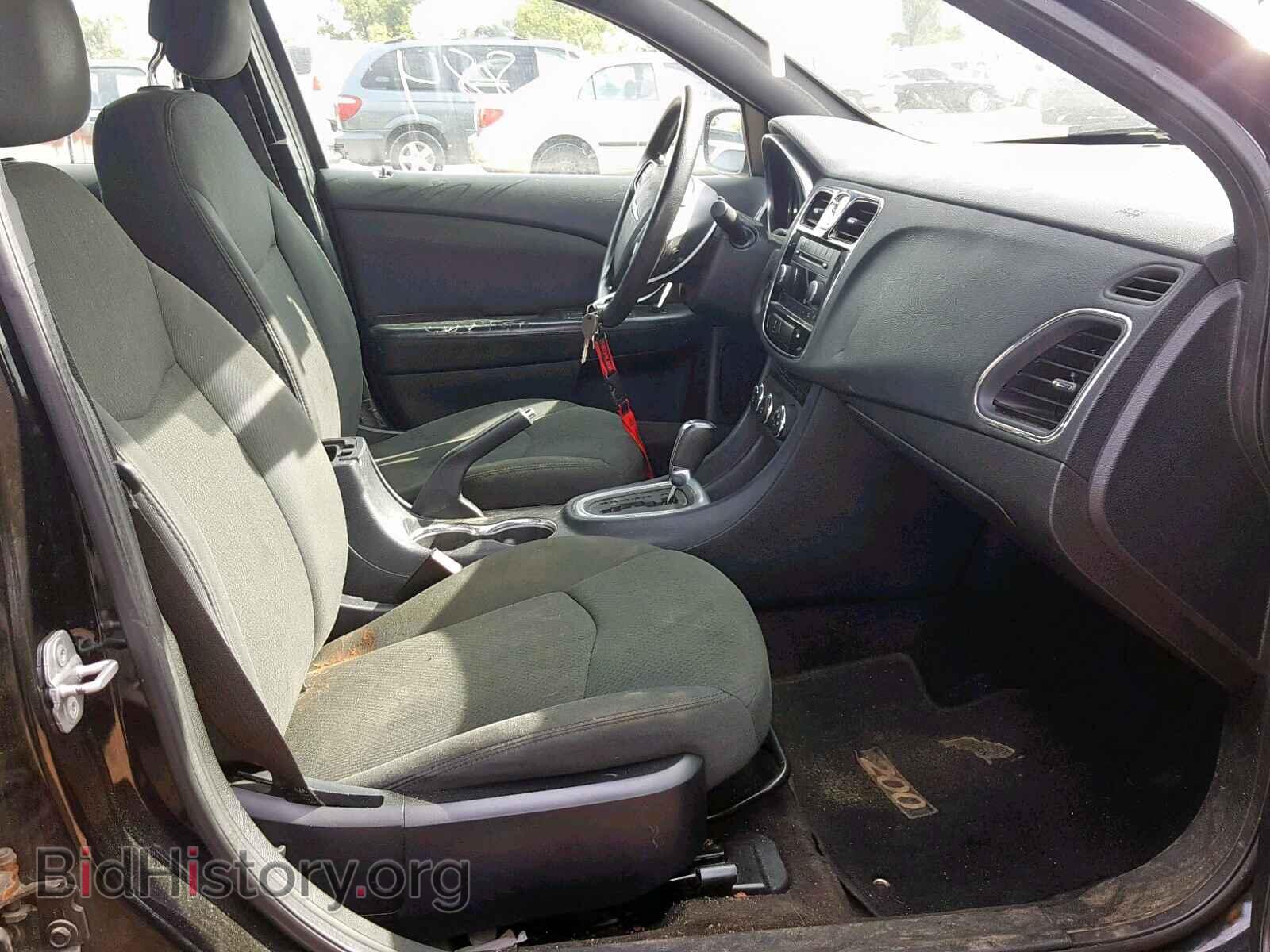 2011 CHRYSLER 200 - VIN: 1C3BC4FB9BN586241 - Photo 5