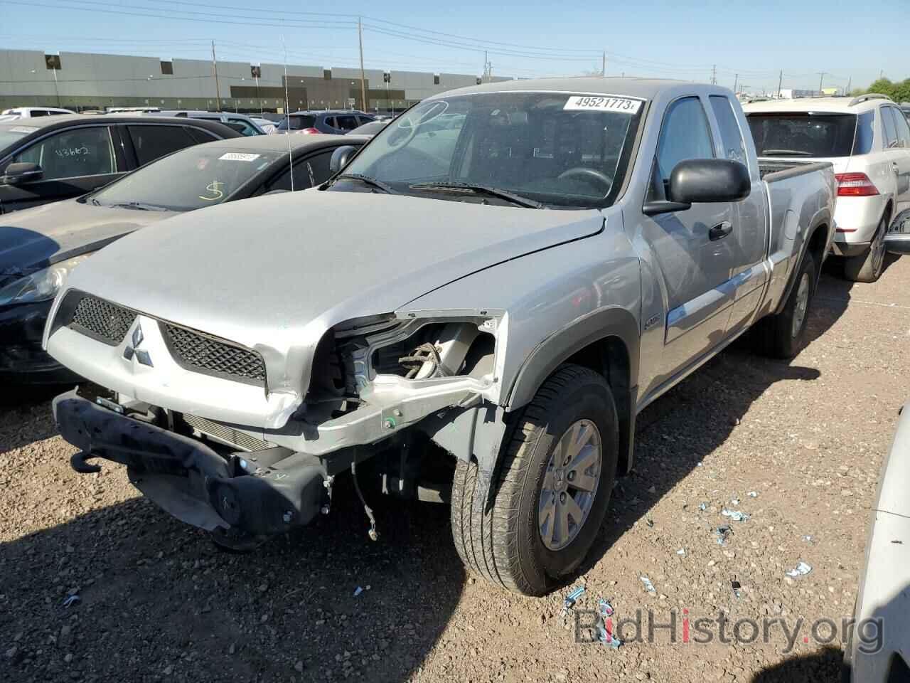 Photo 1Z7HC32K56S542688 - MITSUBISHI RAIDER 2006