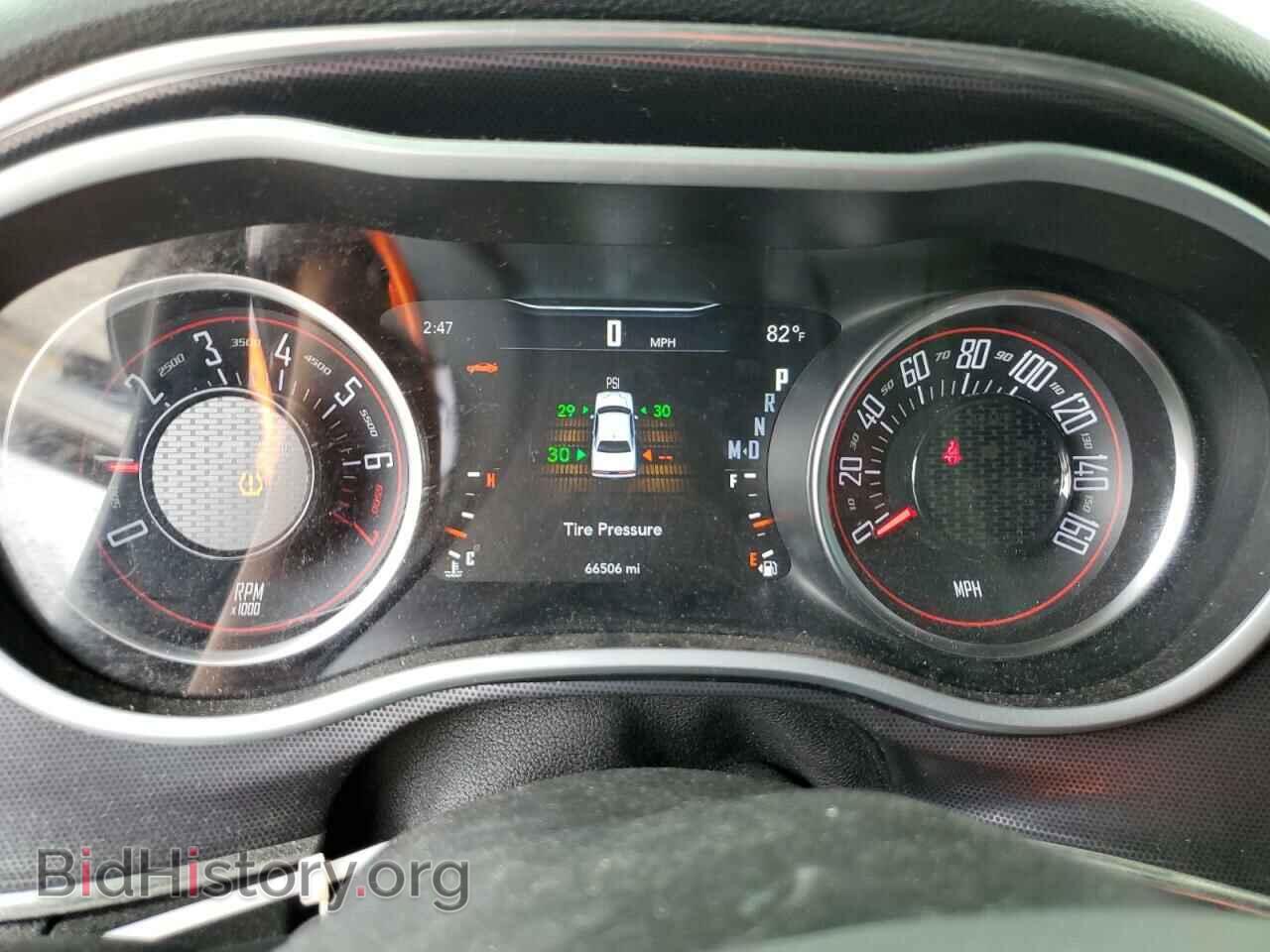 2018 DODGE CHALLENGER - VIN: 2C3CDZAG7JH171363 - Photo 9