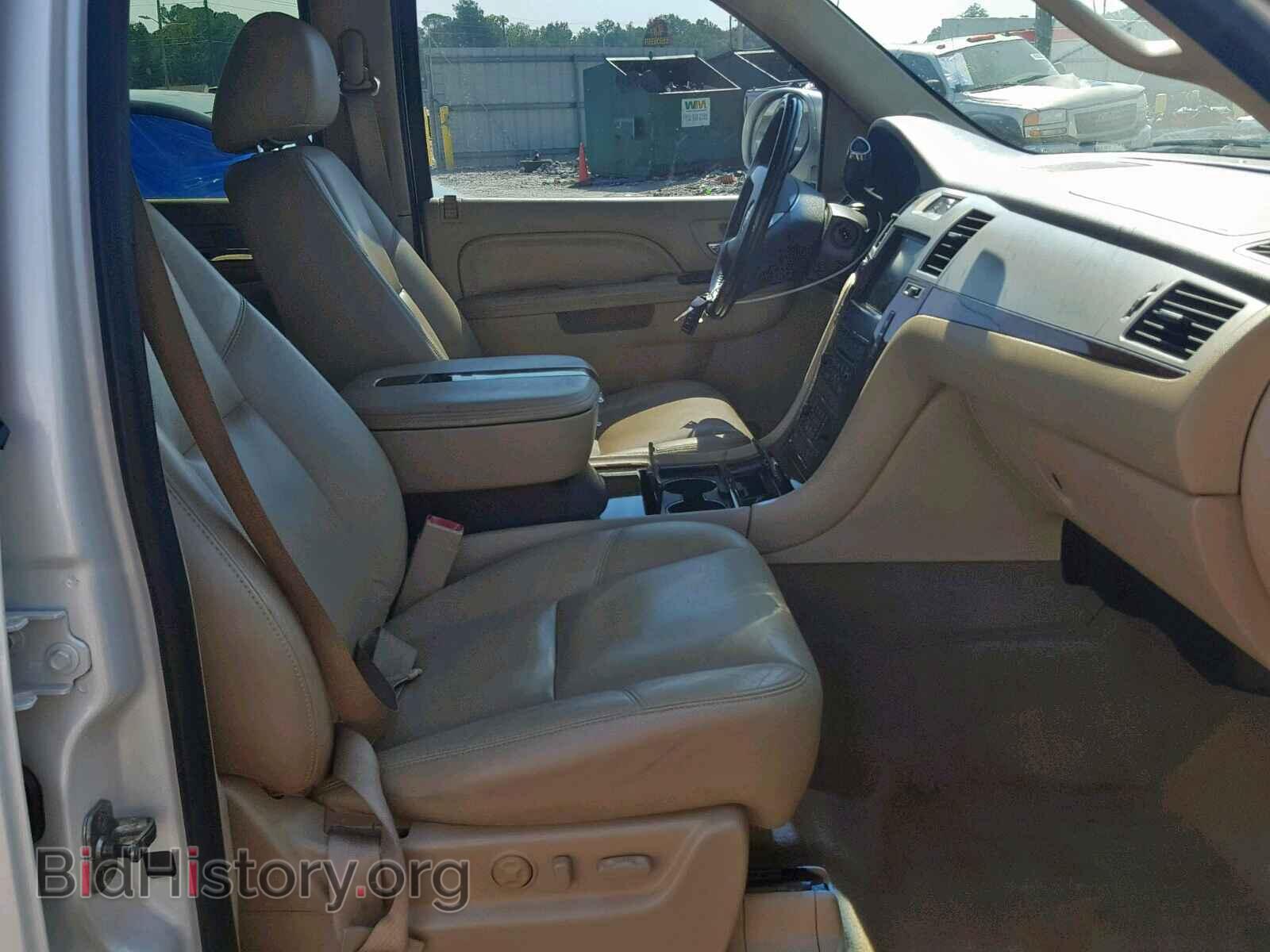 2011 CADILLAC ESCALADE E - VIN: 1GYS3JEF2BR344005 - Фото 5