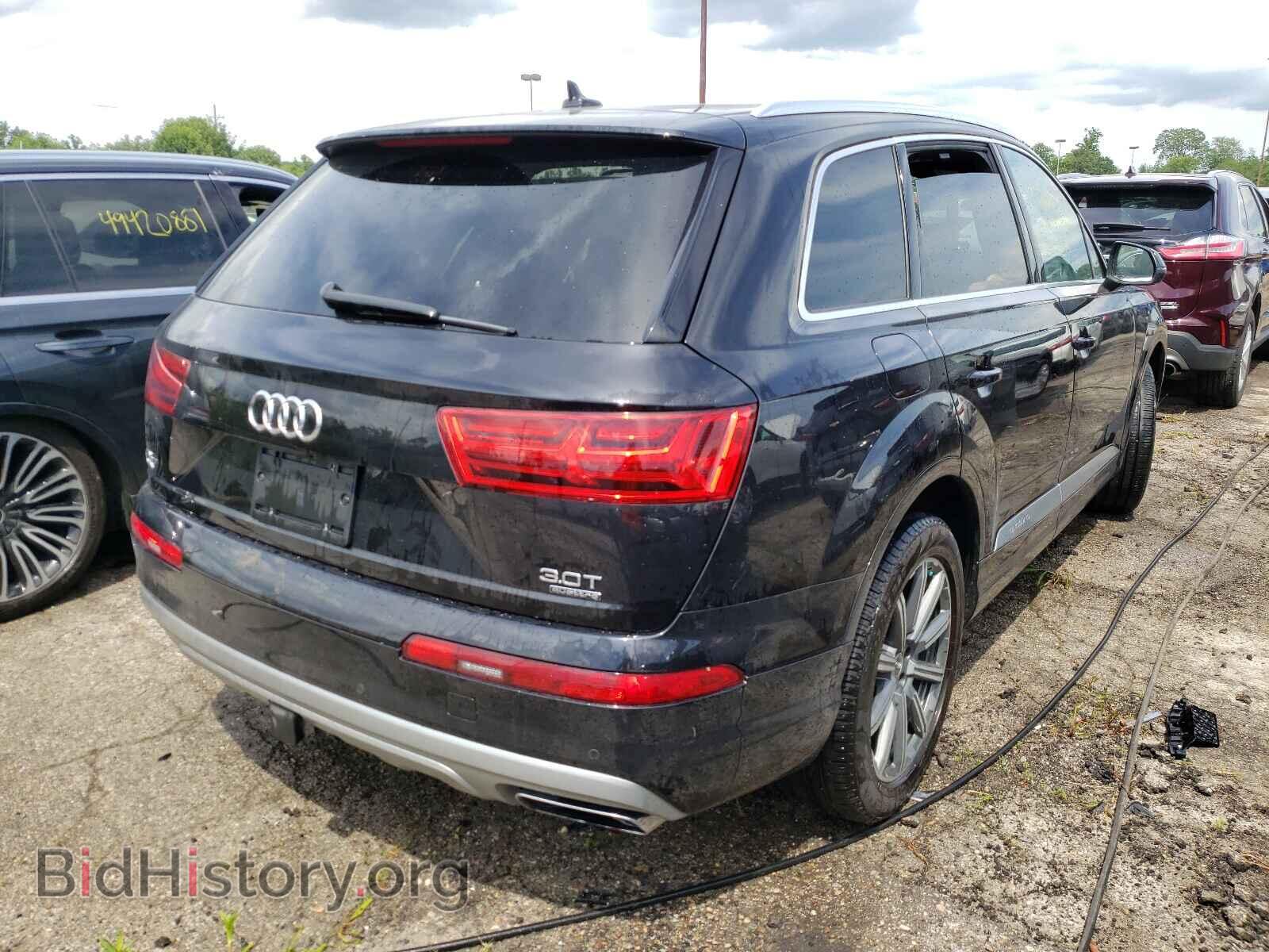 2017 AUDI Q7 - VIN: WA1LAAF79HD037597 - Фото 4