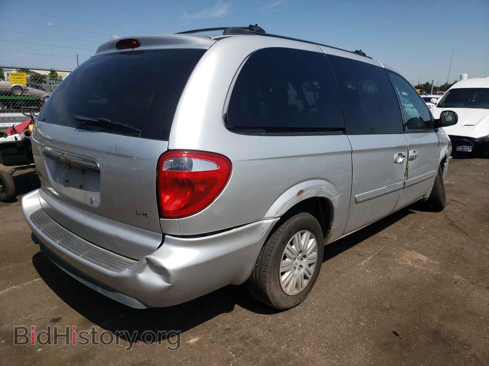 2006 CHRYSLER MINIVAN - VIN: 2A4GP44R06R621953 - Фото 4