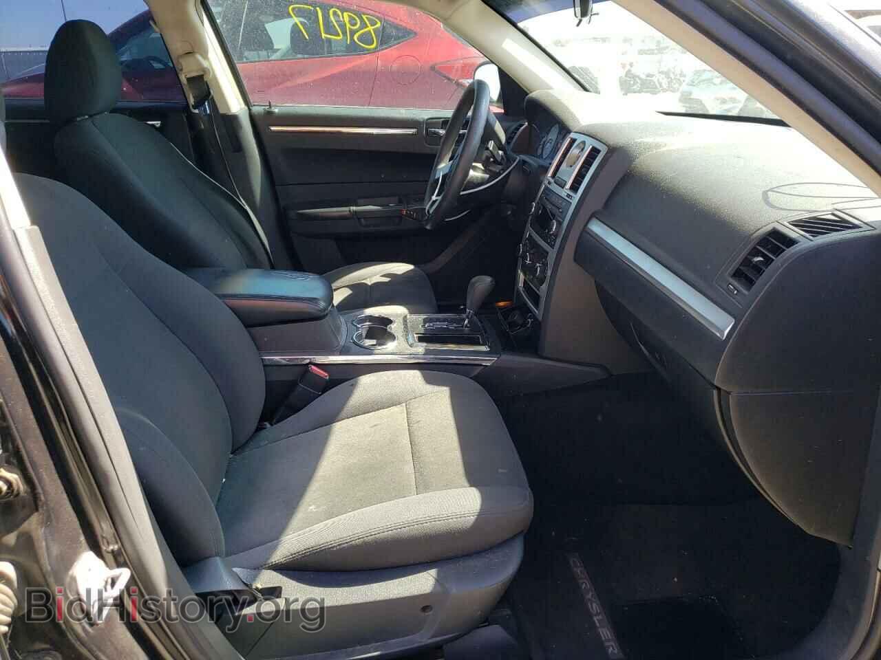 2010 CHRYSLER 300 - VIN: 2C3CA4CD6AH173880 - Фото 5