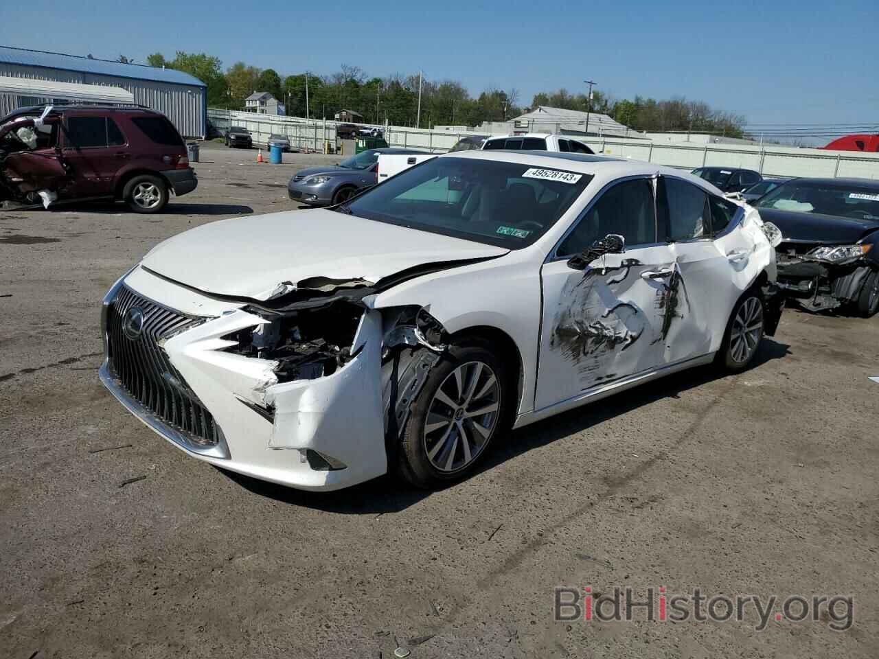 Photo 58ABZ1B18KU002363 - LEXUS ES350 2019