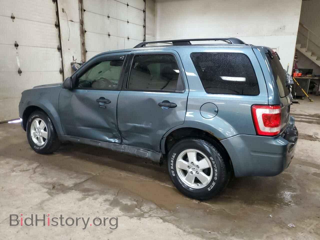 2011 FORD ESCAPE - VIN: 1FMCU9D78BKB12626 - Фото 2