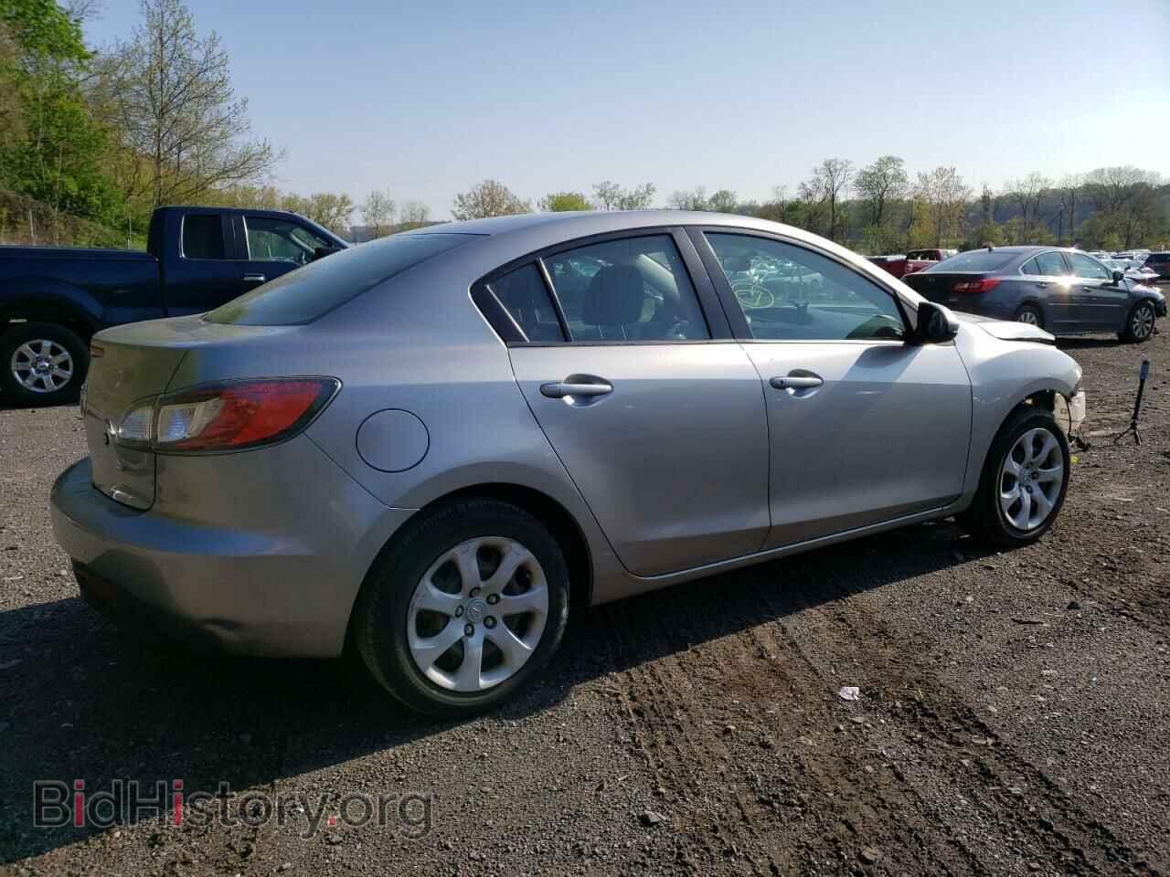 2011 MAZDA 3 - VIN: JM1BL1UG6B1413096 - Фото 3