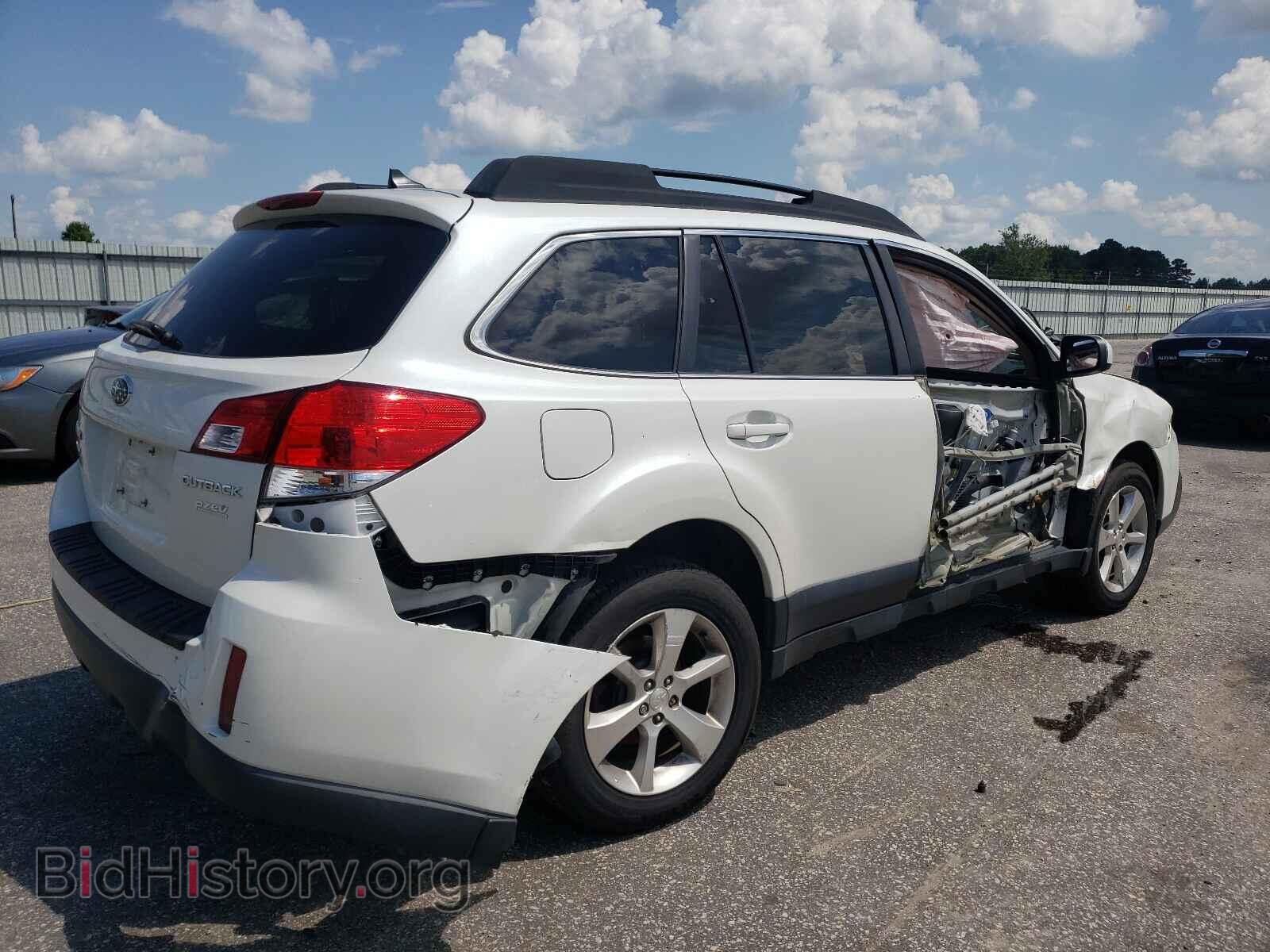 2014 SUBARU OUTBACK - VIN: 4S4BRBKC8E3224717 - Фото 4