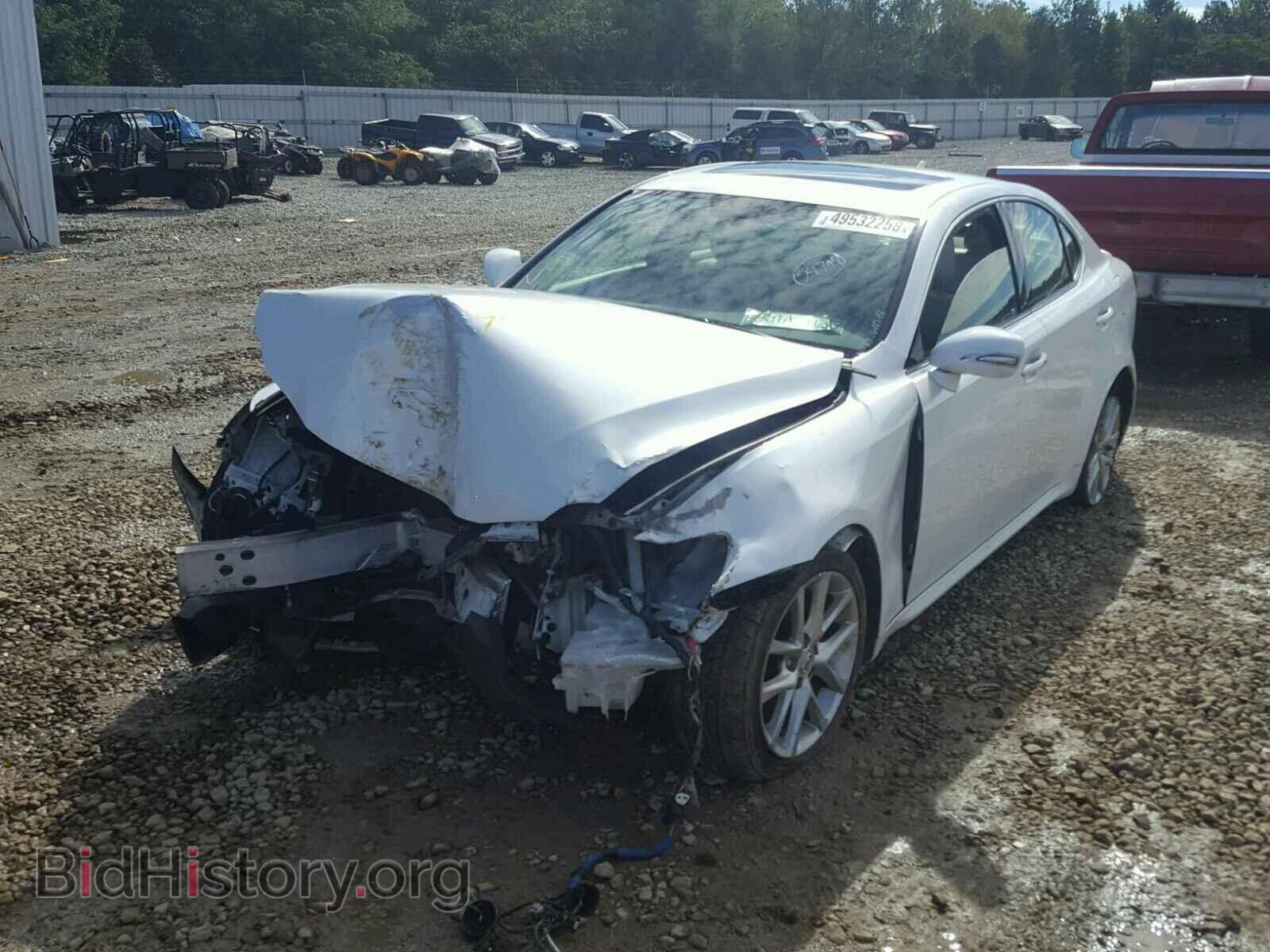 2011 LEXUS IS 250 - VIN: JTHCF5C21B5045359 - Фото 2