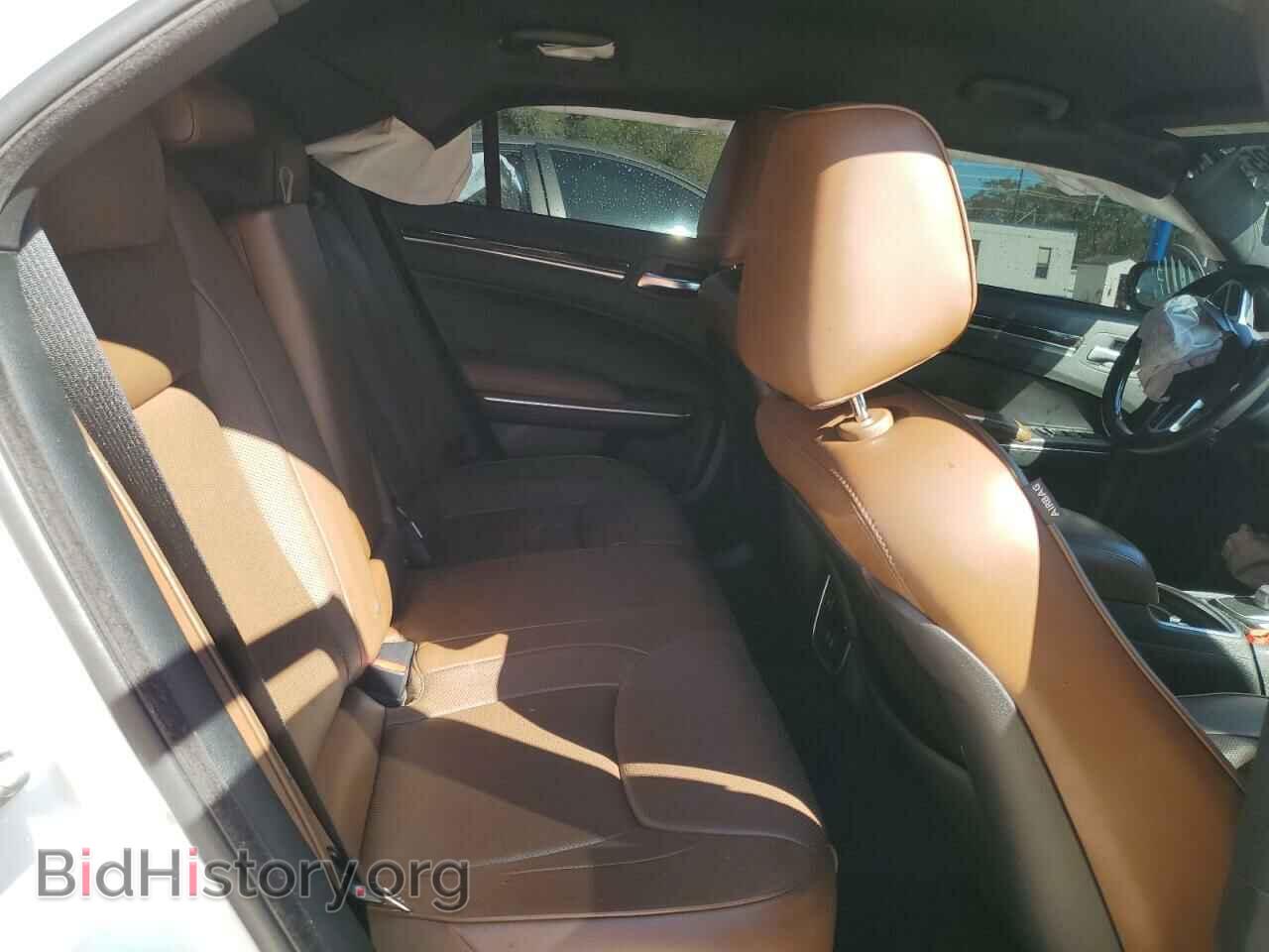 2018 CHRYSLER 300 - VIN: 2C3CCAKGXJH286073 - Фото 10