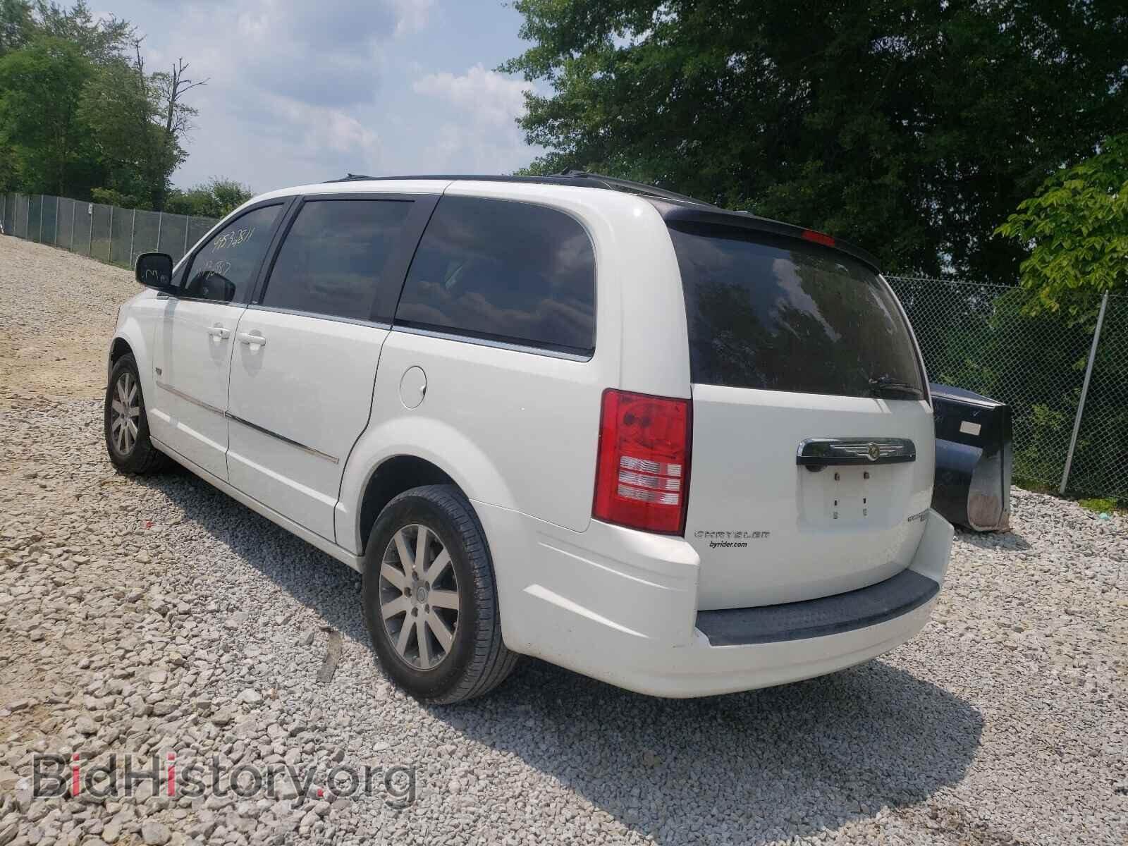 2009 CHRYSLER MINIVAN - VIN: 2A8HR54129R647987 - Фото 3