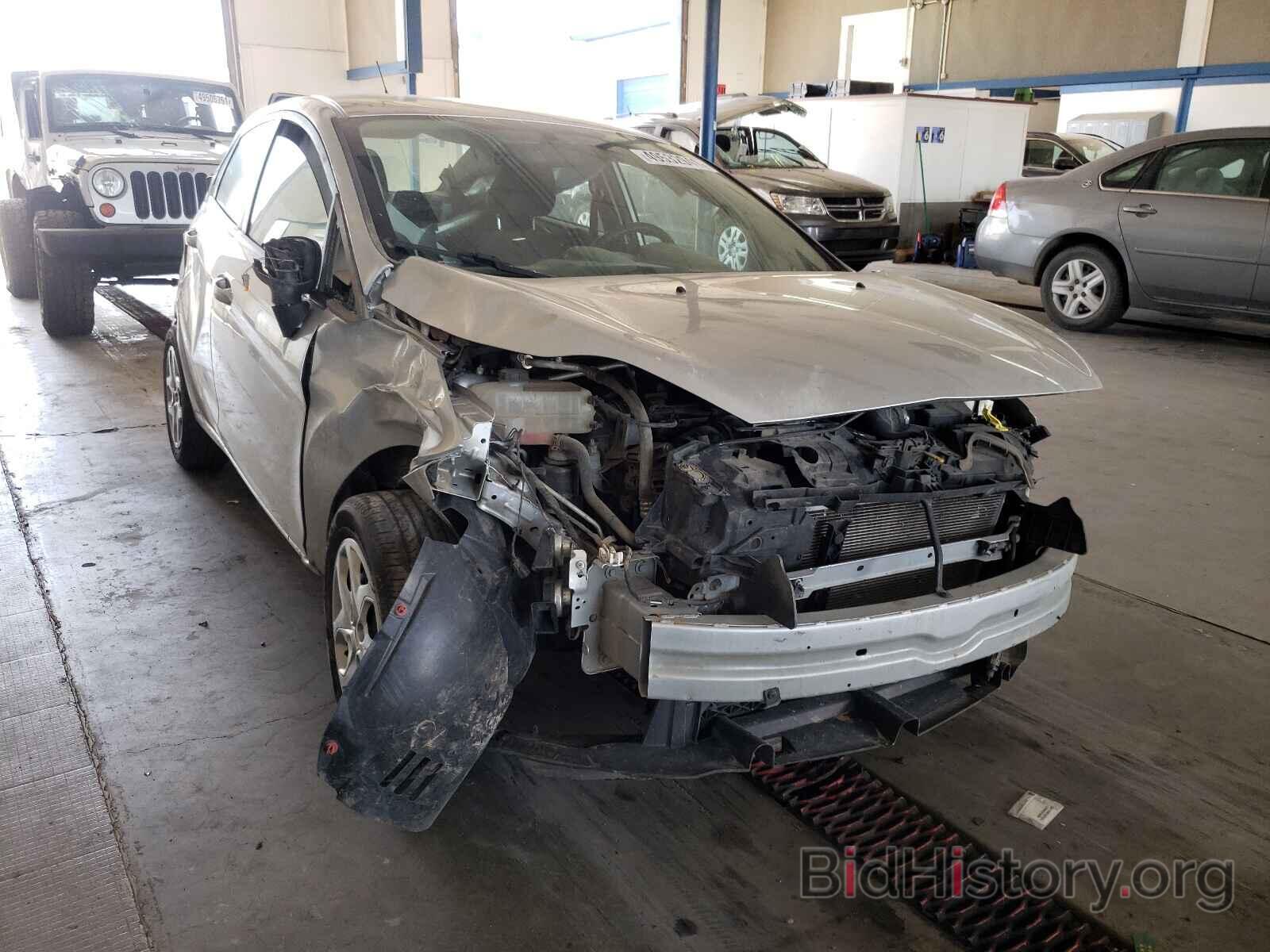 Photo 3FADP4BJ6DM226921 - FORD FIESTA 2013