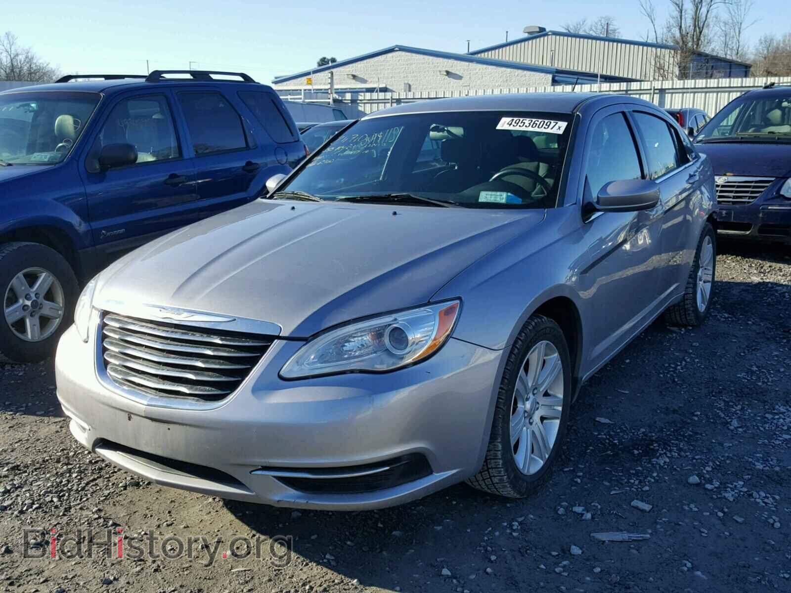 2013 CHRYSLER 200 - VIN: 1C3CCBBB3DN595826 - Фото 2
