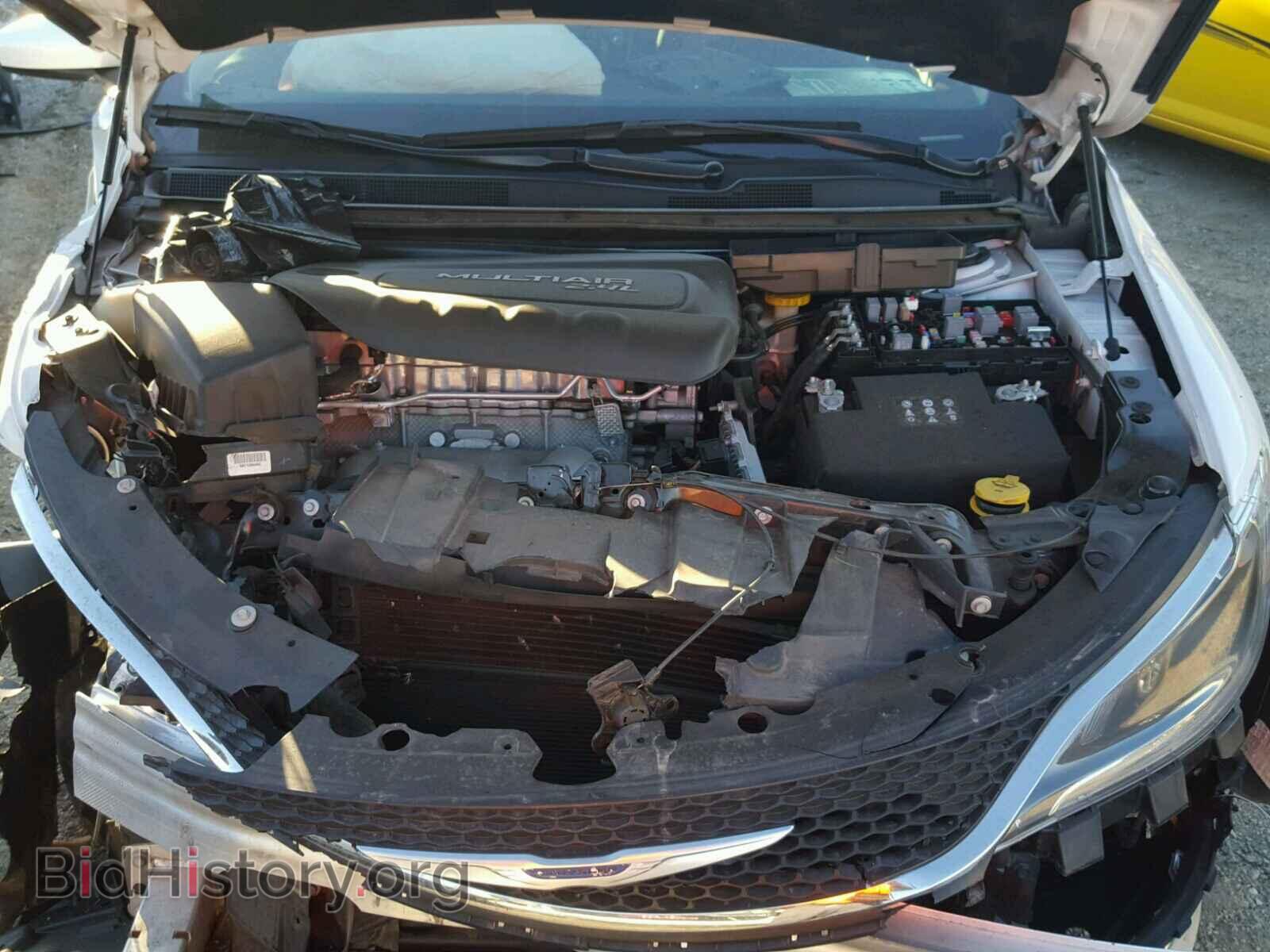 2015 CHRYSLER 200 - VIN: 1C3CCCAB5FN602172 - Photo 7