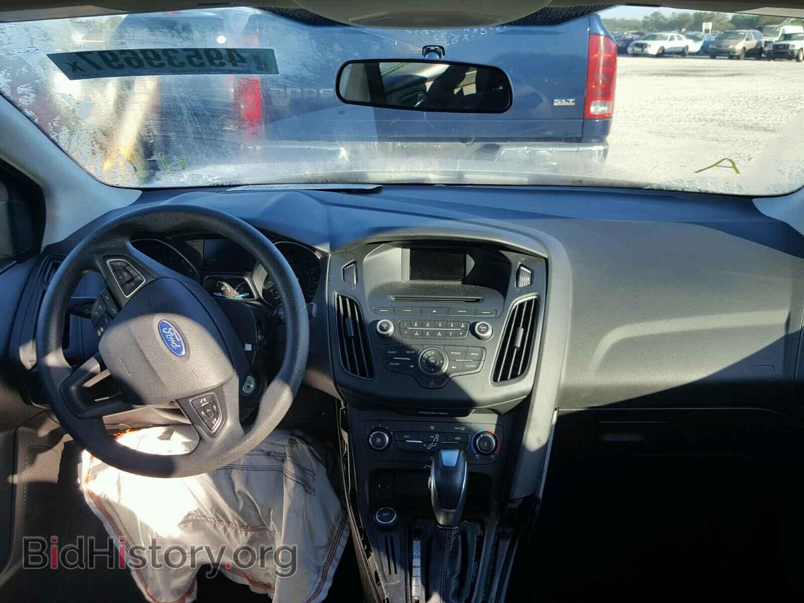 2016 FORD FOCUS - VIN: 1FADP3F22GL230984 - Photo 9