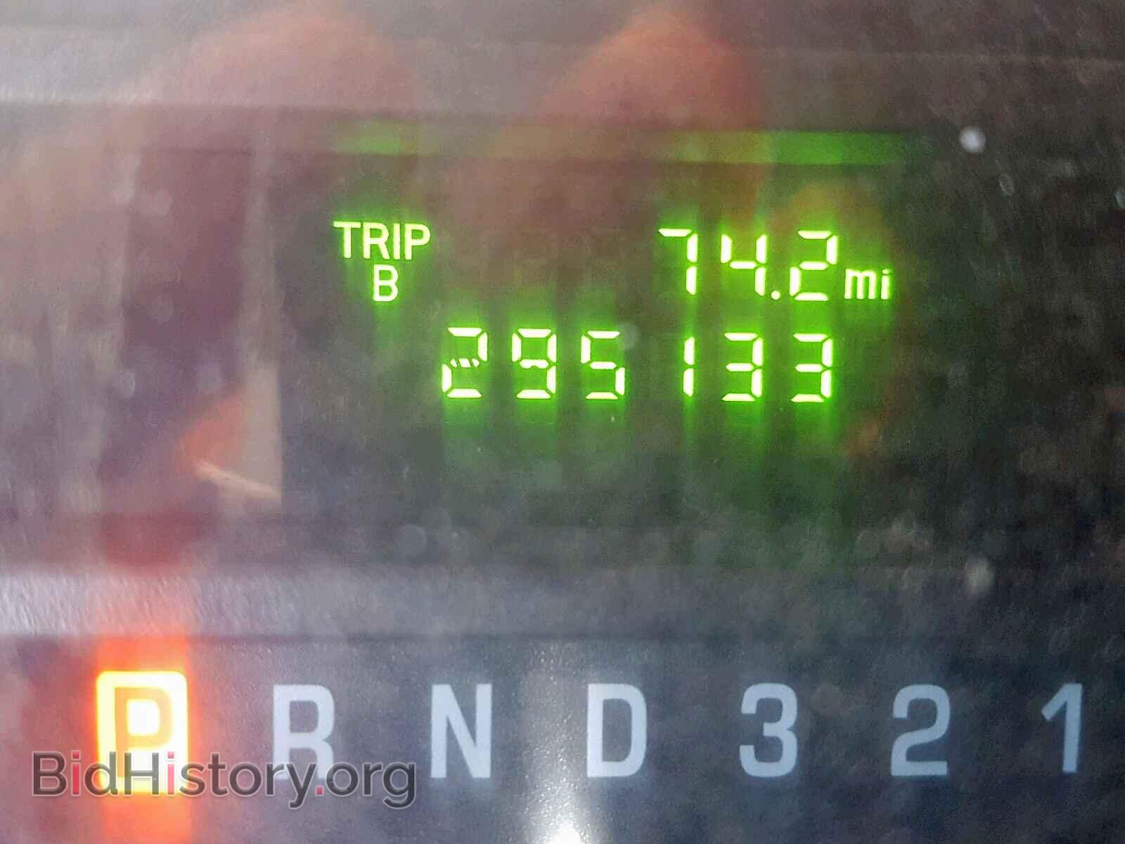 2011 FORD ECONOLINE - VIN: 1FTSS3ES6BDB10853 - Photo 8