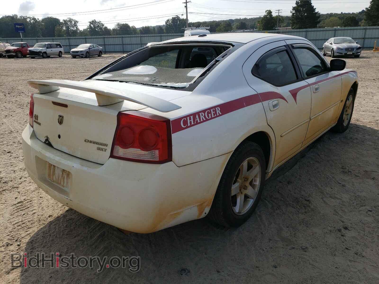 2010 DODGE CHARGER - VIN: 2B3CA3CV5AH298496 - Фото 4