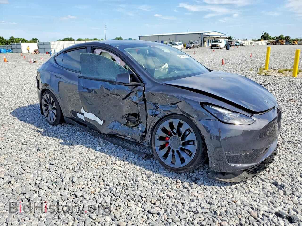 2024 TESLA MODEL Y - VIN: 7SAYGDEF8RA265802 - Фото 4