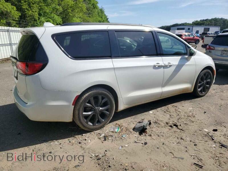 2020 Chrysler PACIFICA (VIN 2C4RC1BG3LR192586) — photo 3 of 13
