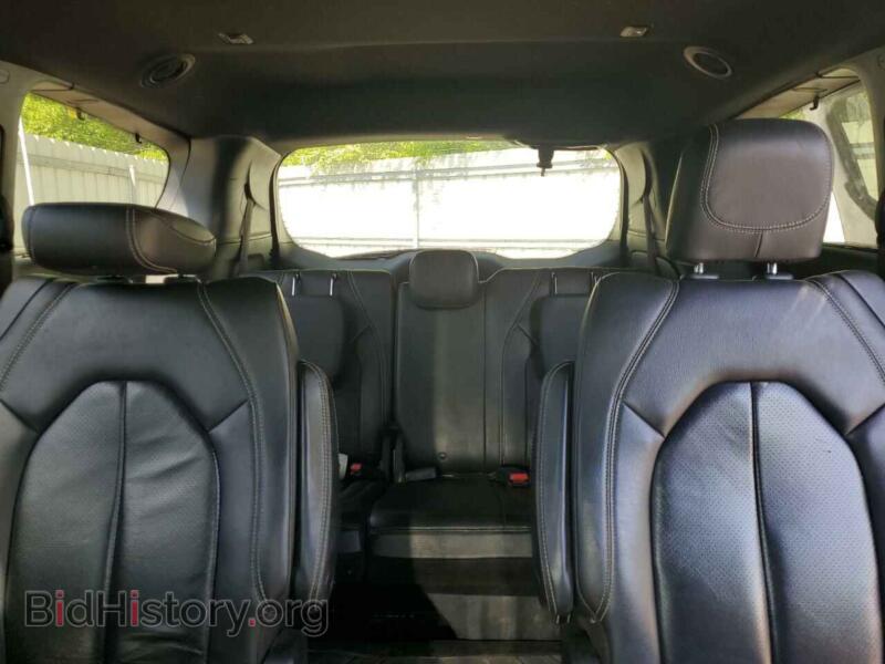 2020 Chrysler PACIFICA (VIN 2C4RC1BG3LR192586) — photo 10 of 13