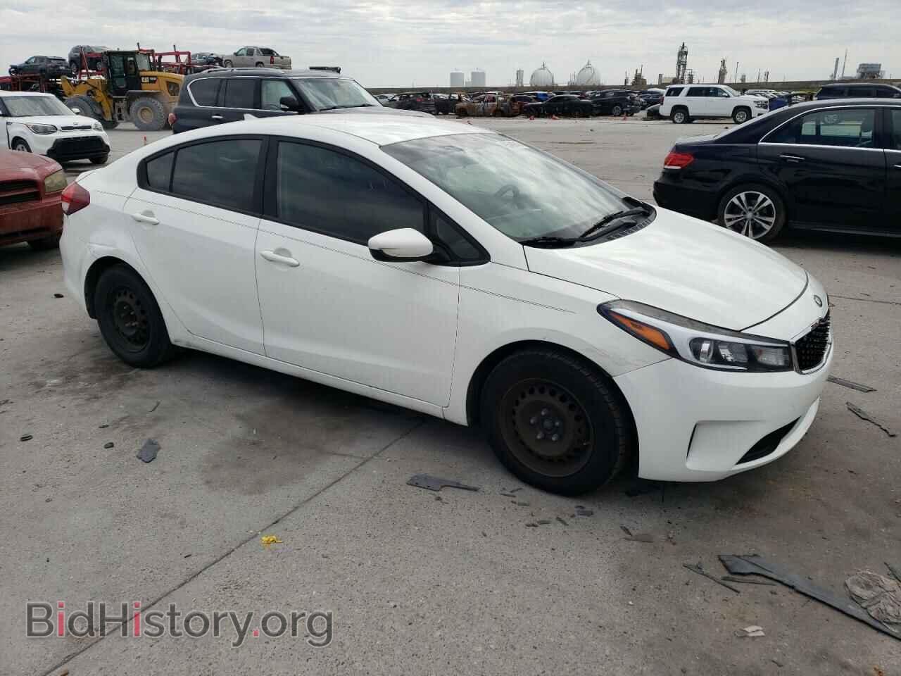 2017 KIA FORTE - VIN: 3KPFK4A72HE067211 - Фото 4