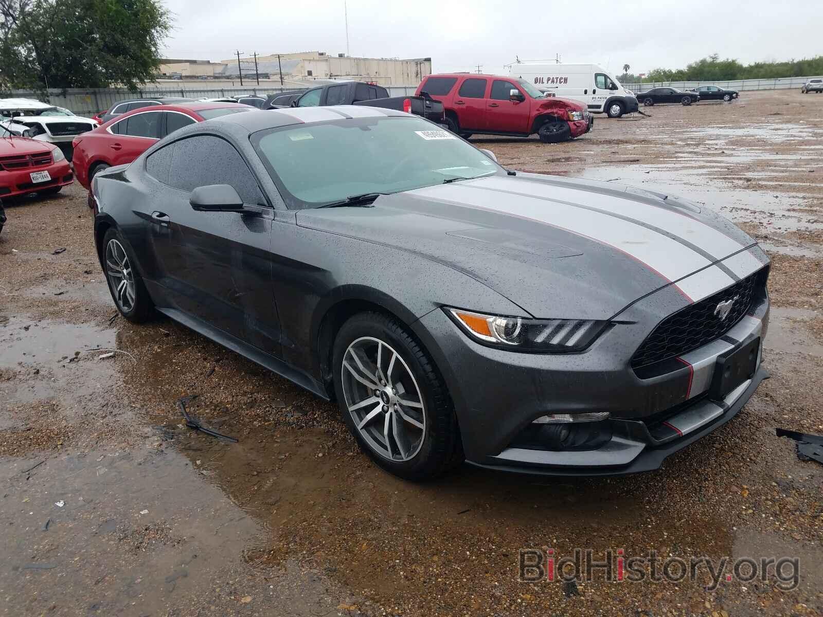 Photo 1FA6P8TH3G5267268 - FORD MUSTANG 2016