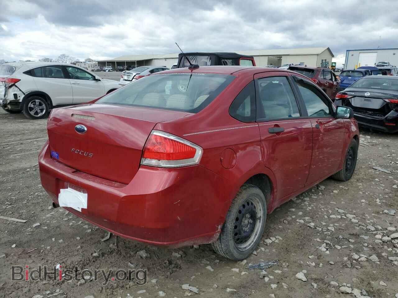 2011 FORD FOCUS - VIN: 1FAHP3EN7BW133977 - Фото 3