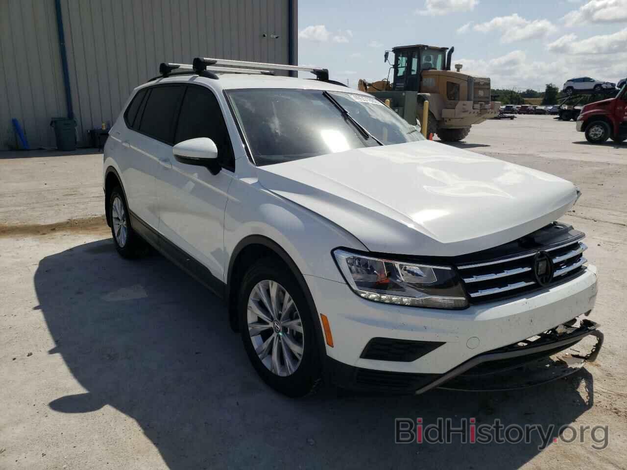 Фотография 3VV1B7AX6LM164004 - VOLKSWAGEN TIGUAN 2020