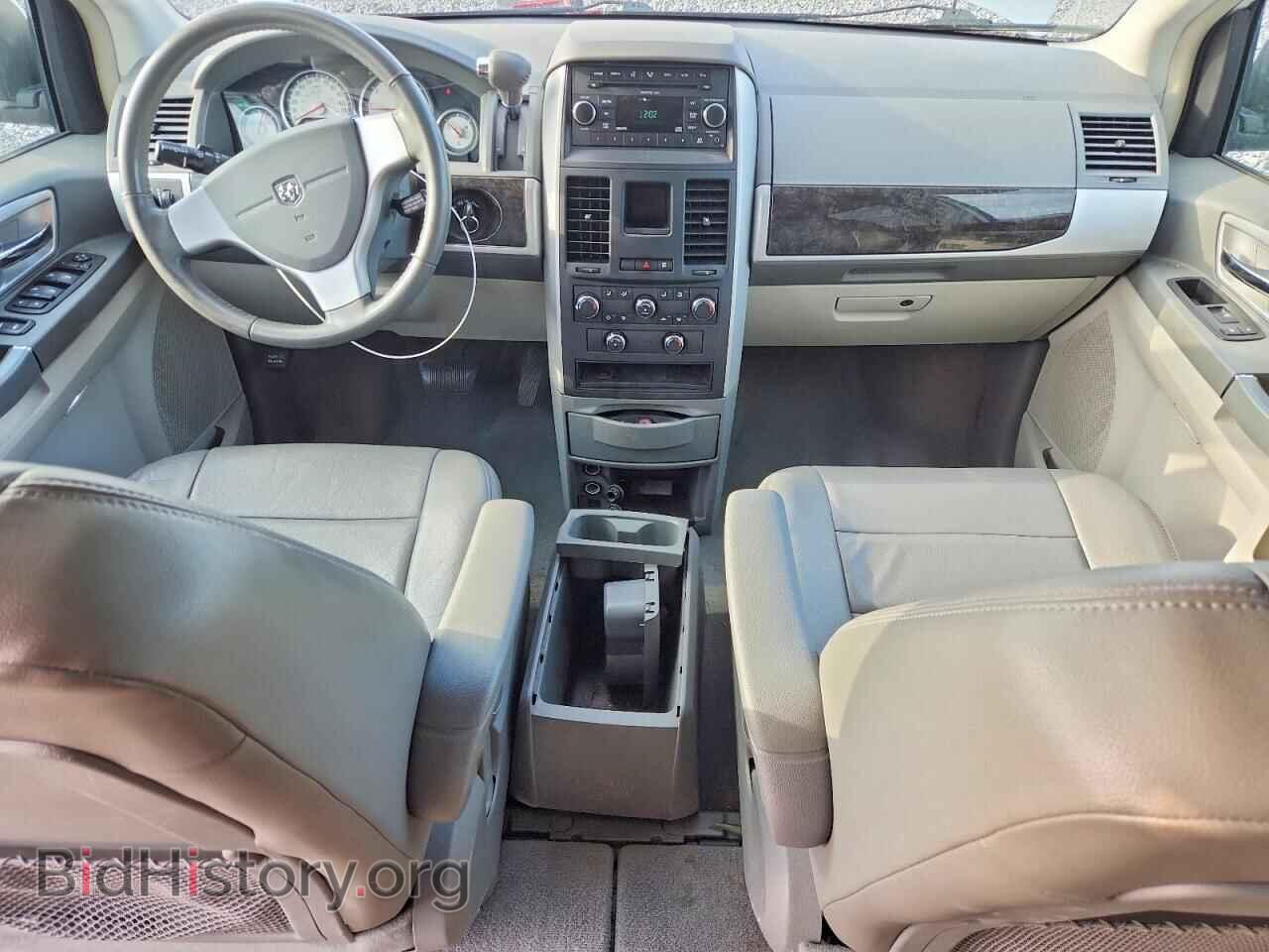 2010 DODGE CARAVAN - VIN: 2D4RN5D11AR101566 - Фото 8
