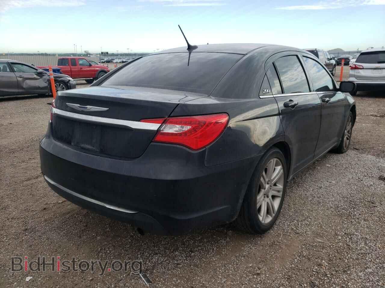 2013 CHRYSLER 200 - VIN: 1C3CCBBB8DN734347 - Фото 4