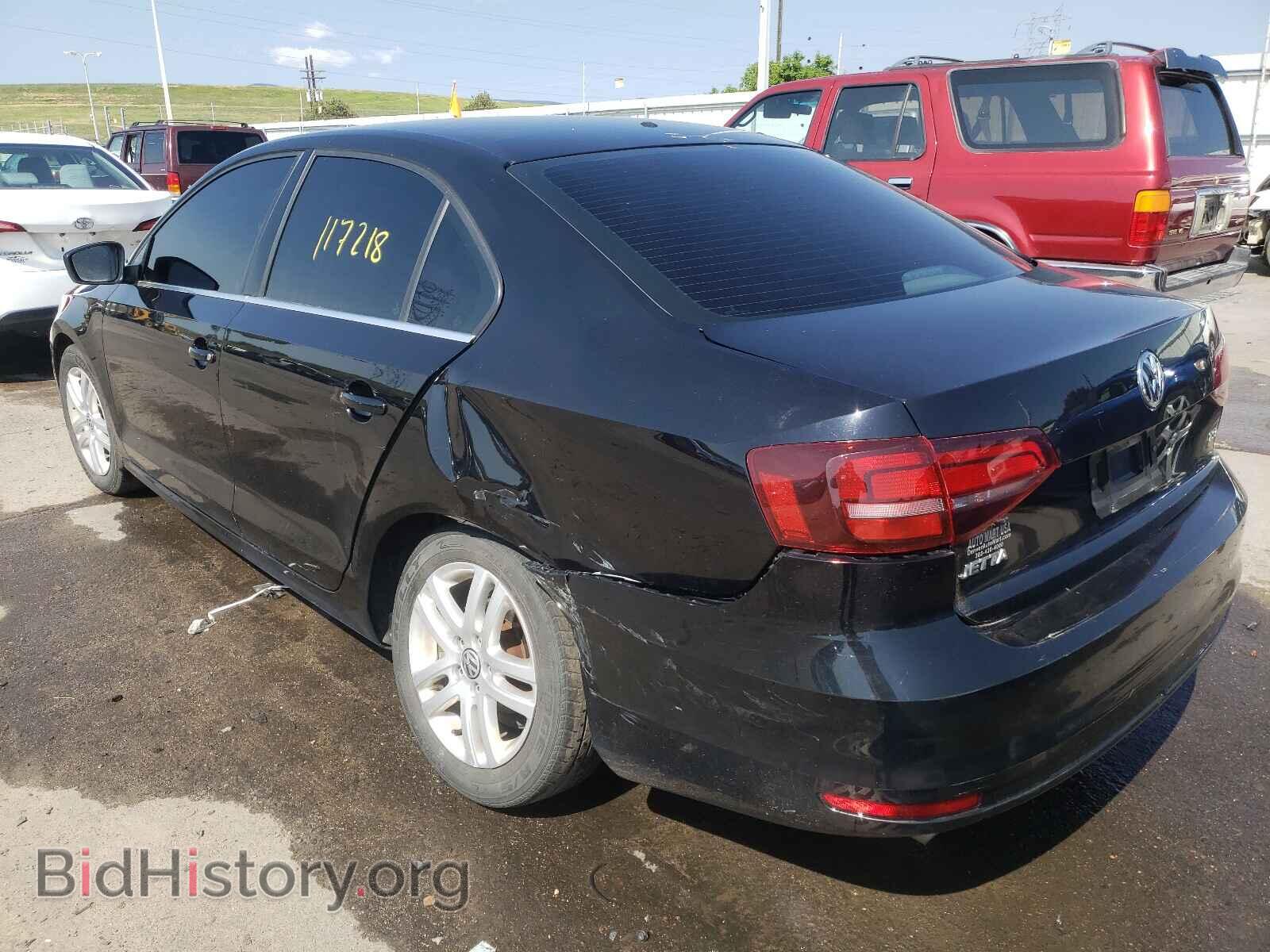 2017 VOLKSWAGEN JETTA - VIN: 3VW2B7AJ8HM257593 - Фото 3