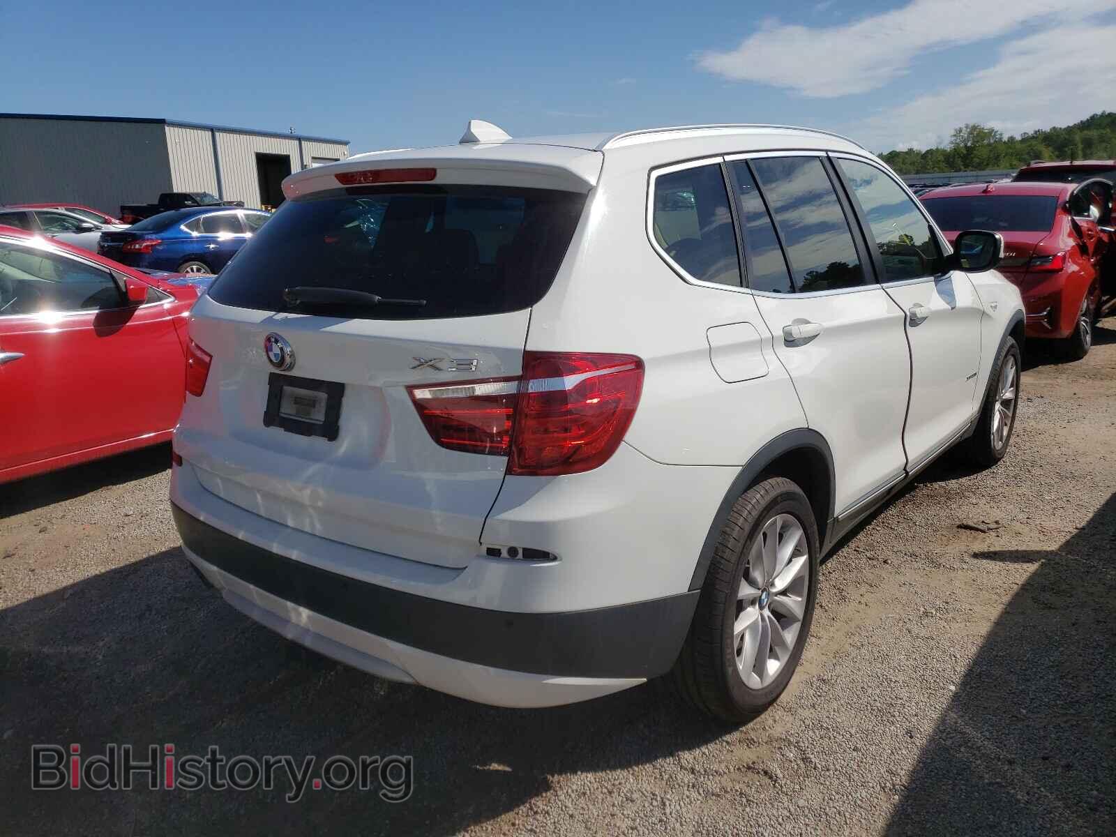 2011 BMW X3 - VIN: 5UXWX5C50BL701907 - Фото 4
