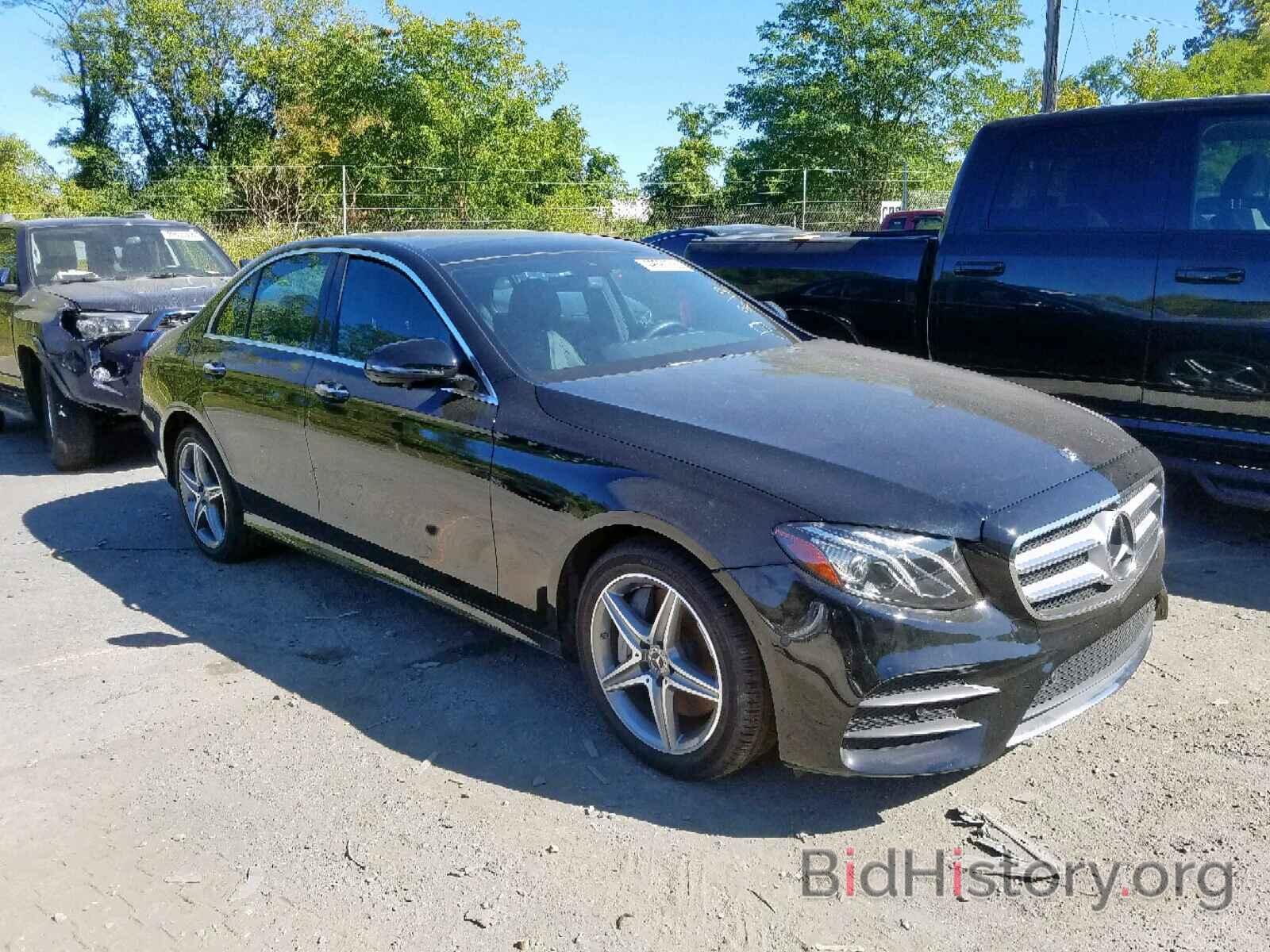 Photo WDDZF4KB7KA521781 - MERCEDES-BENZ E CLASS 2019