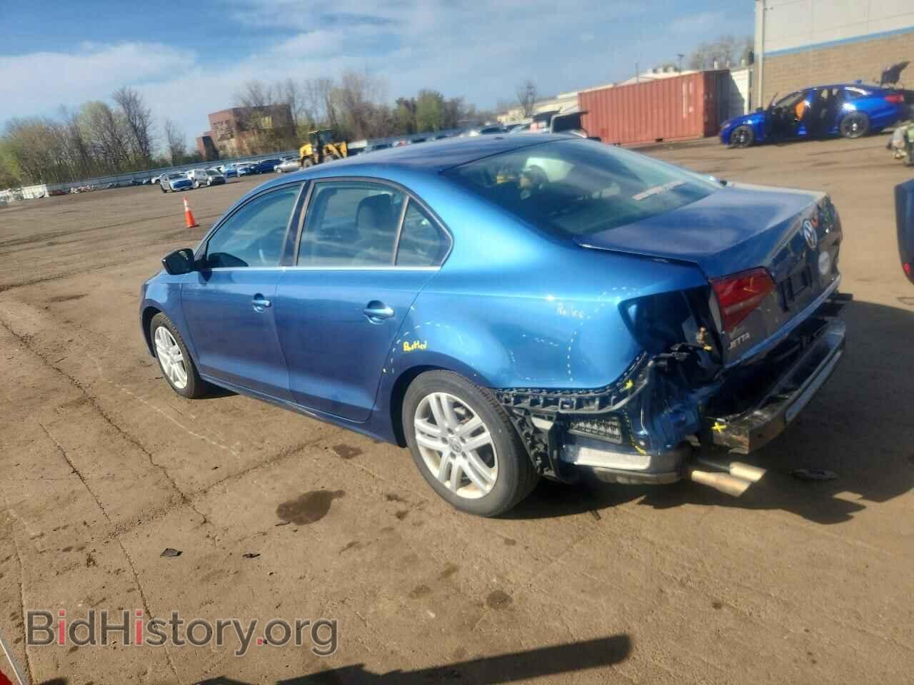 2017 VOLKSWAGEN JETTA - VIN: 3VW2B7AJ2HM213508 - Фото 2