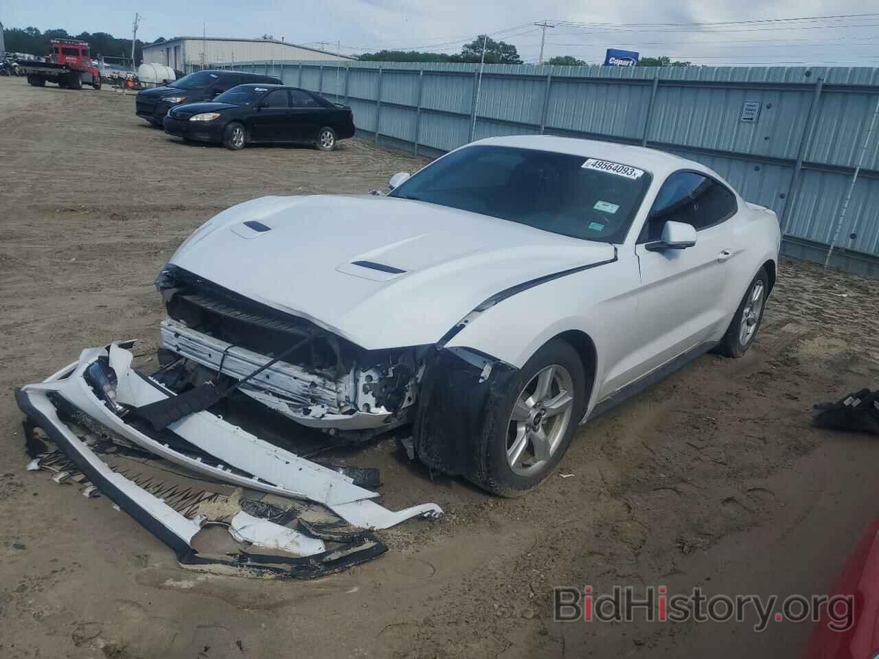Photo 1FA6P8TH5J5159032 - FORD MUSTANG 2018
