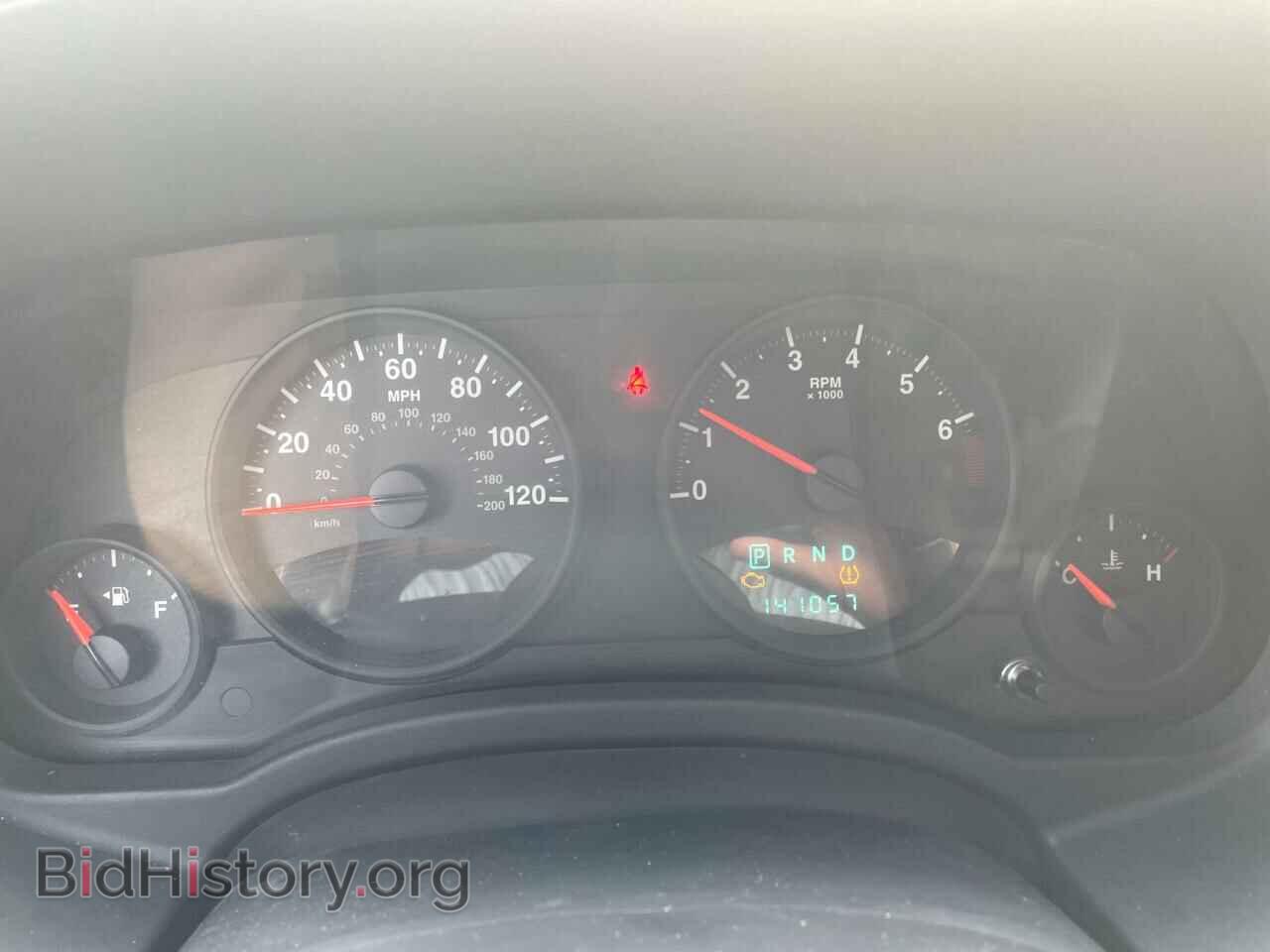2011 JEEP COMPASS - VIN: 1J4NT1FB6BD195524 - Photo 8