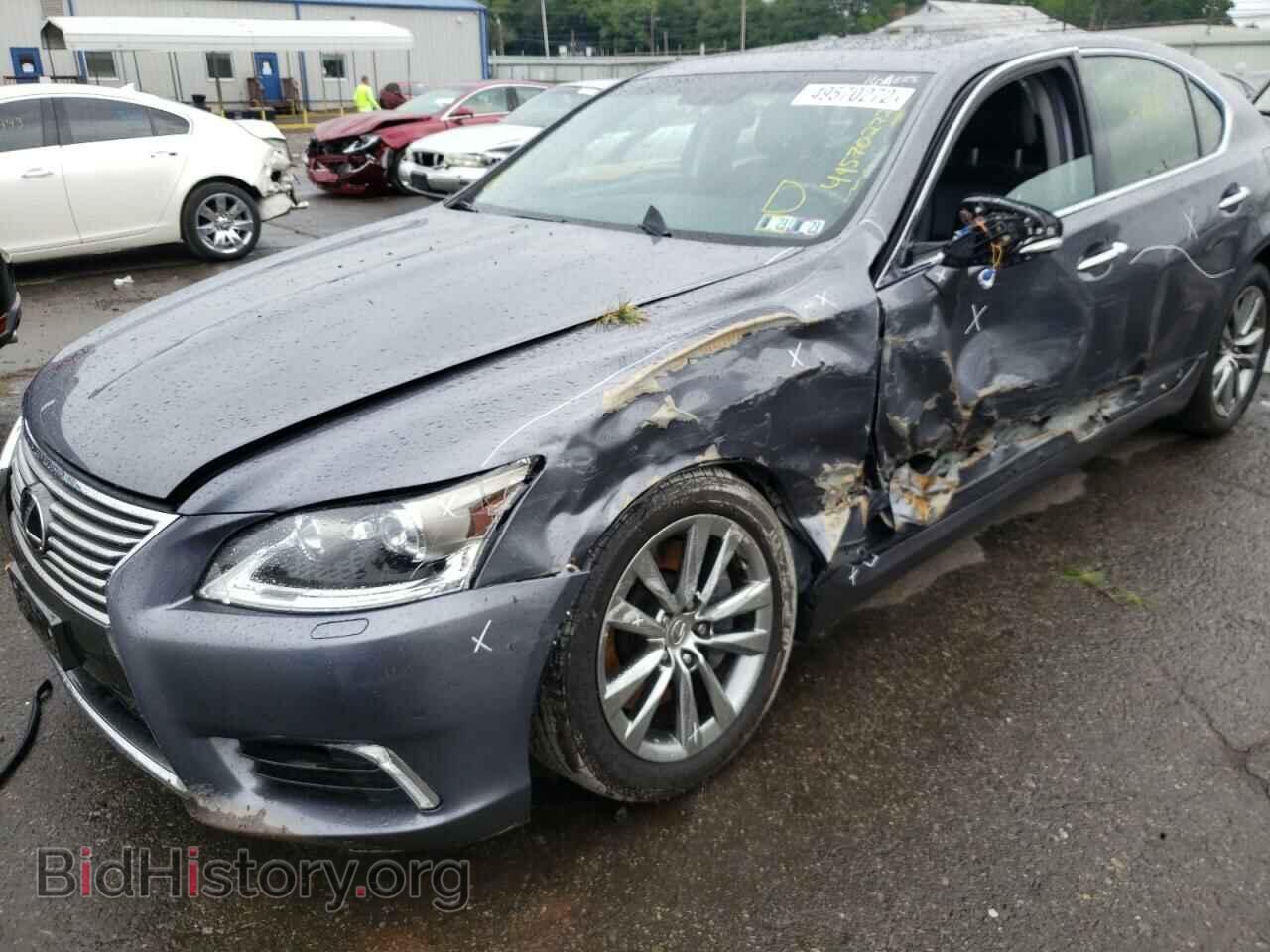 2016 LEXUS LS - VIN: JTHCL5EF5G5026197 - Photo 9