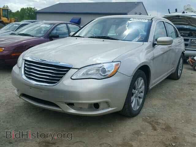 2013 CHRYSLER 200 - VIN: 1C3CCBBB3DN744235 - Фото 2