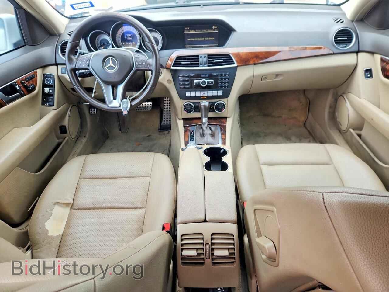 2012 MERCEDES-BENZ C-CLASS - VIN: WDDGF4HB2CA631993 - Фото 8