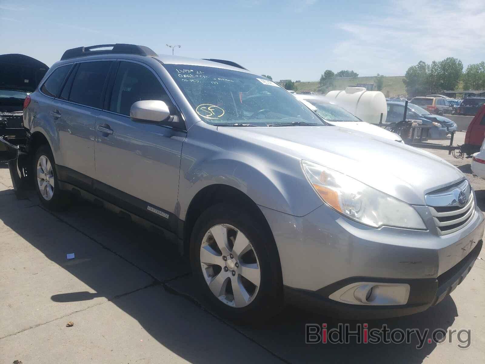 Photo 4S4BRCCC8B3435223 - SUBARU OUTBACK 2011