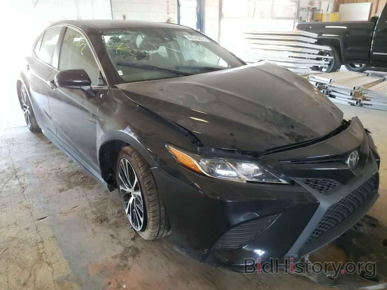 Photo 4T1G11AK8LU944929 - TOYOTA CAMRY 2020