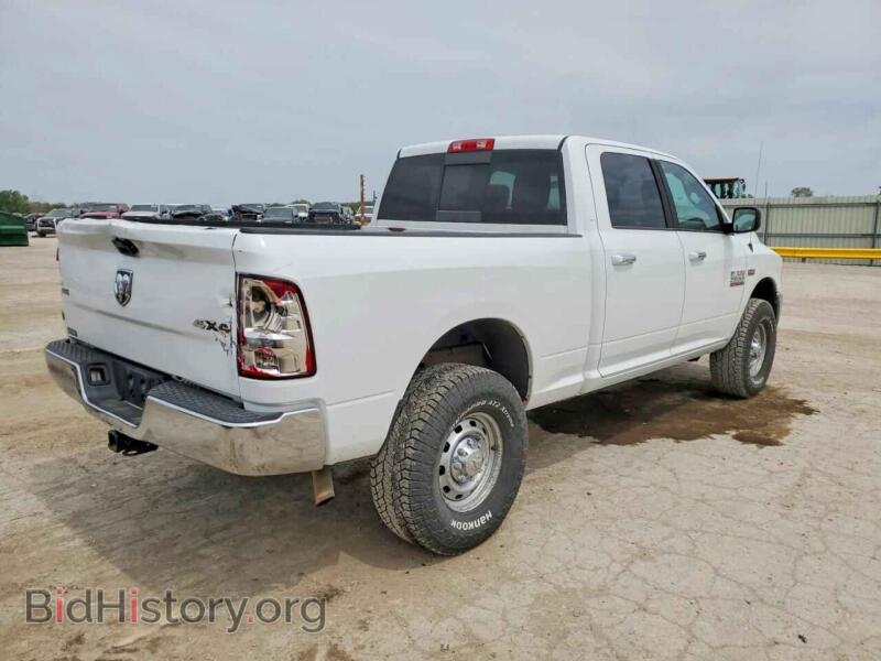 2016 RAM 2500 (VIN 3C6TR5DT9GG166325) — photo 3 of 12