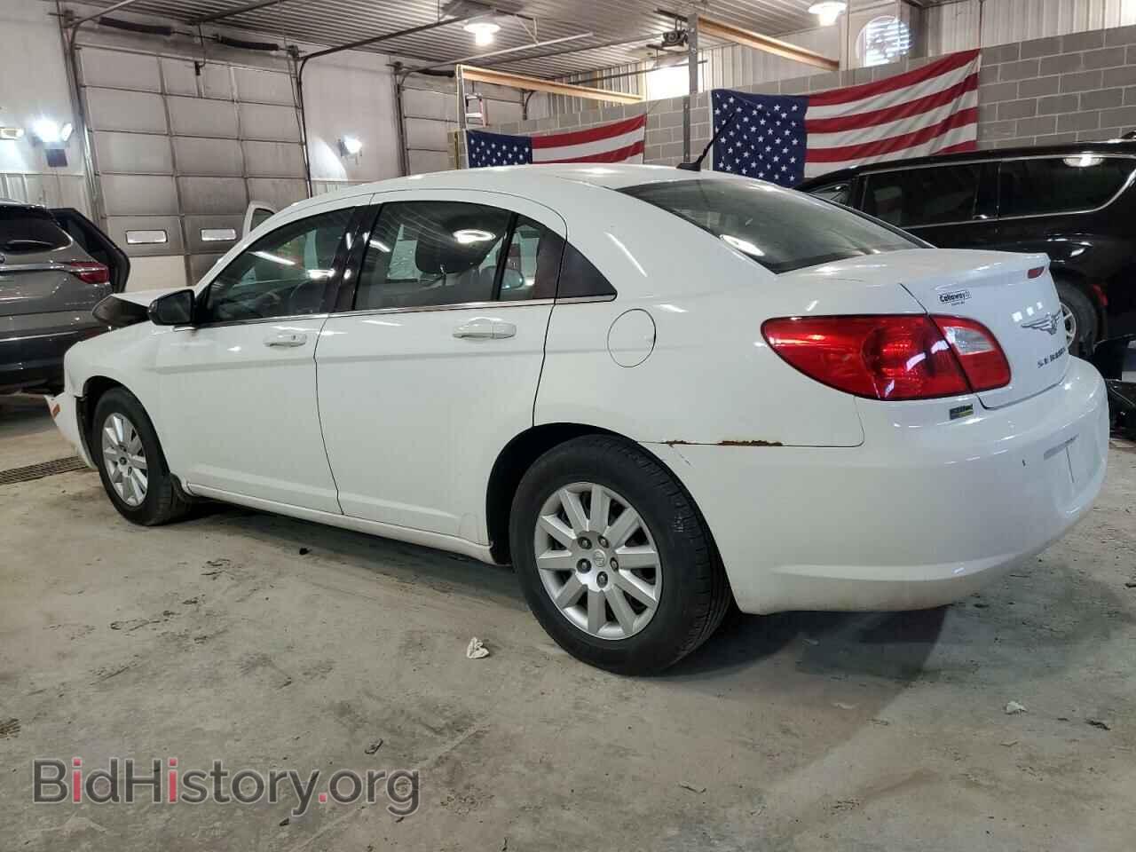 2010 CHRYSLER SEBRING - VIN: 1C3CC4FD7AN220492 - Фото 2