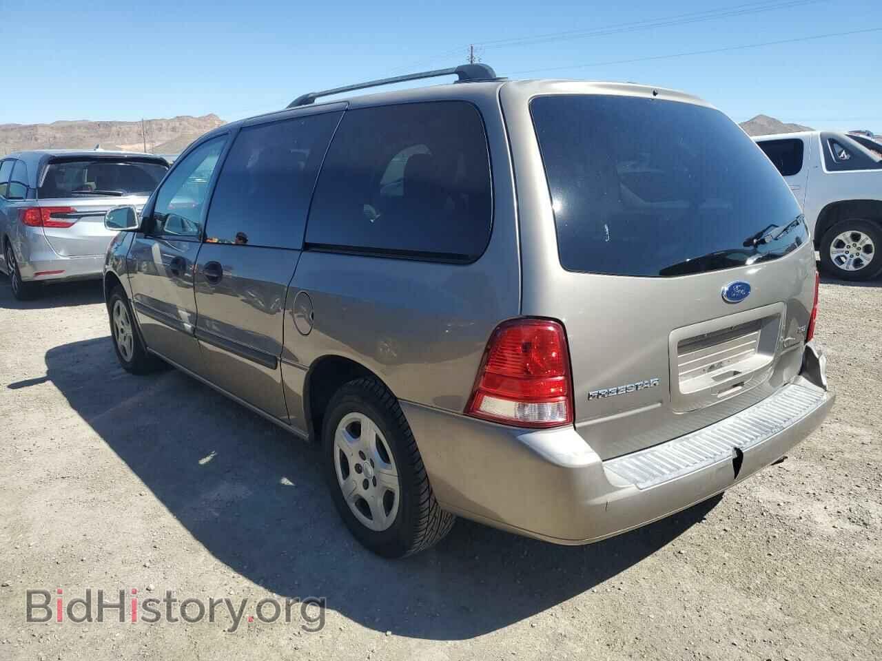 2006 FORD FREESTAR - VIN: 2FMZA51626BA35601 - Фото 2