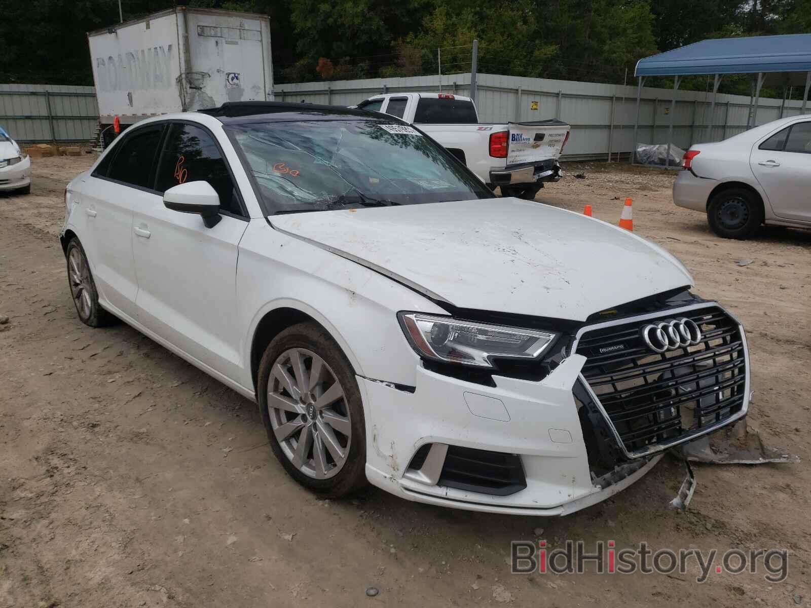 Фотография WAUB8GFF4H1041546 - AUDI A3 2017