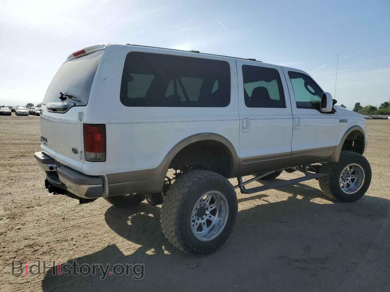 2004 FORD EXCURSION - VIN: 1FMSU45PX4EB01819 - Photo 3