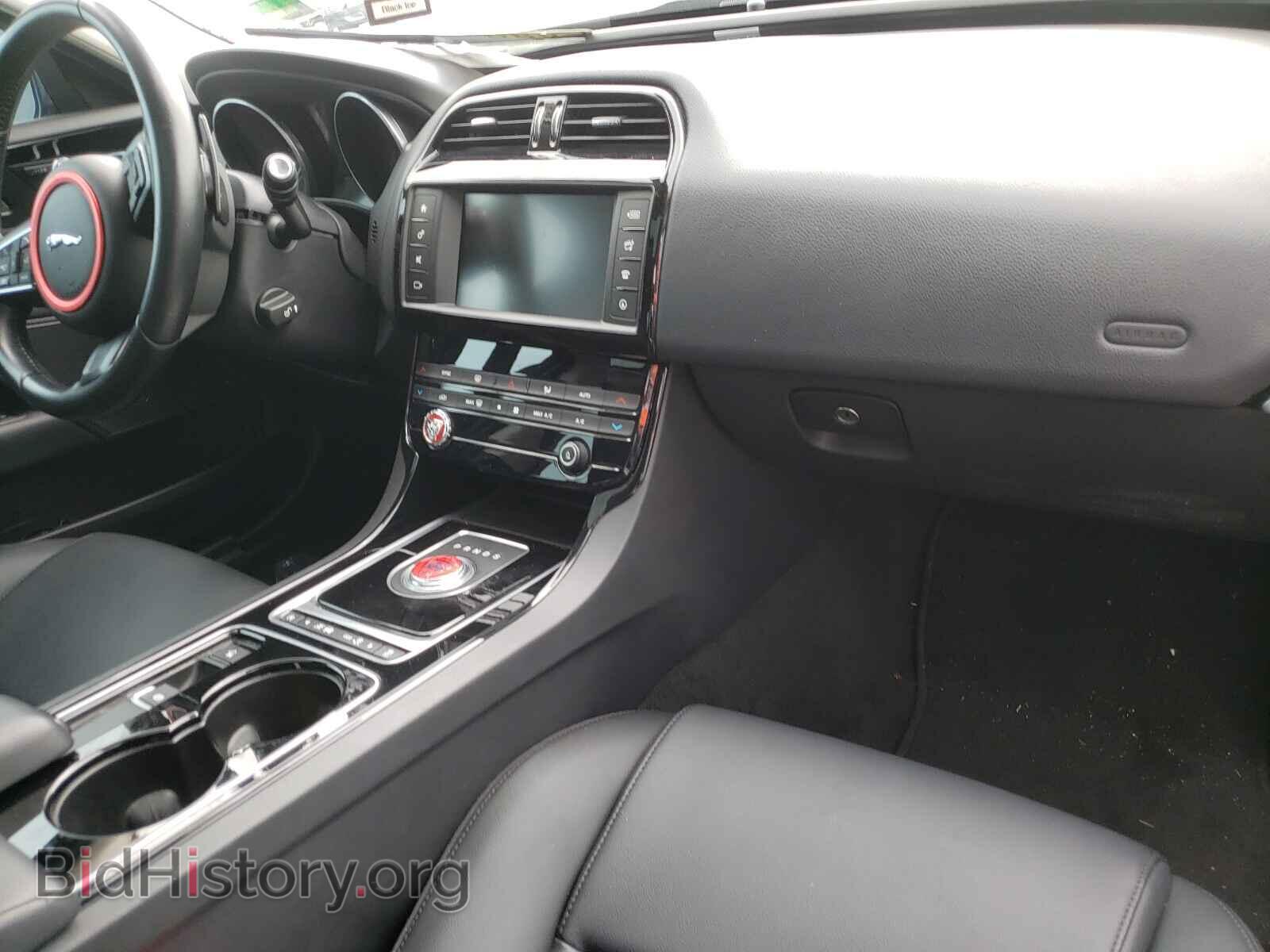 2017 JAGUAR XE - VIN: SAJAD4BG1HA970392 - Фото 9