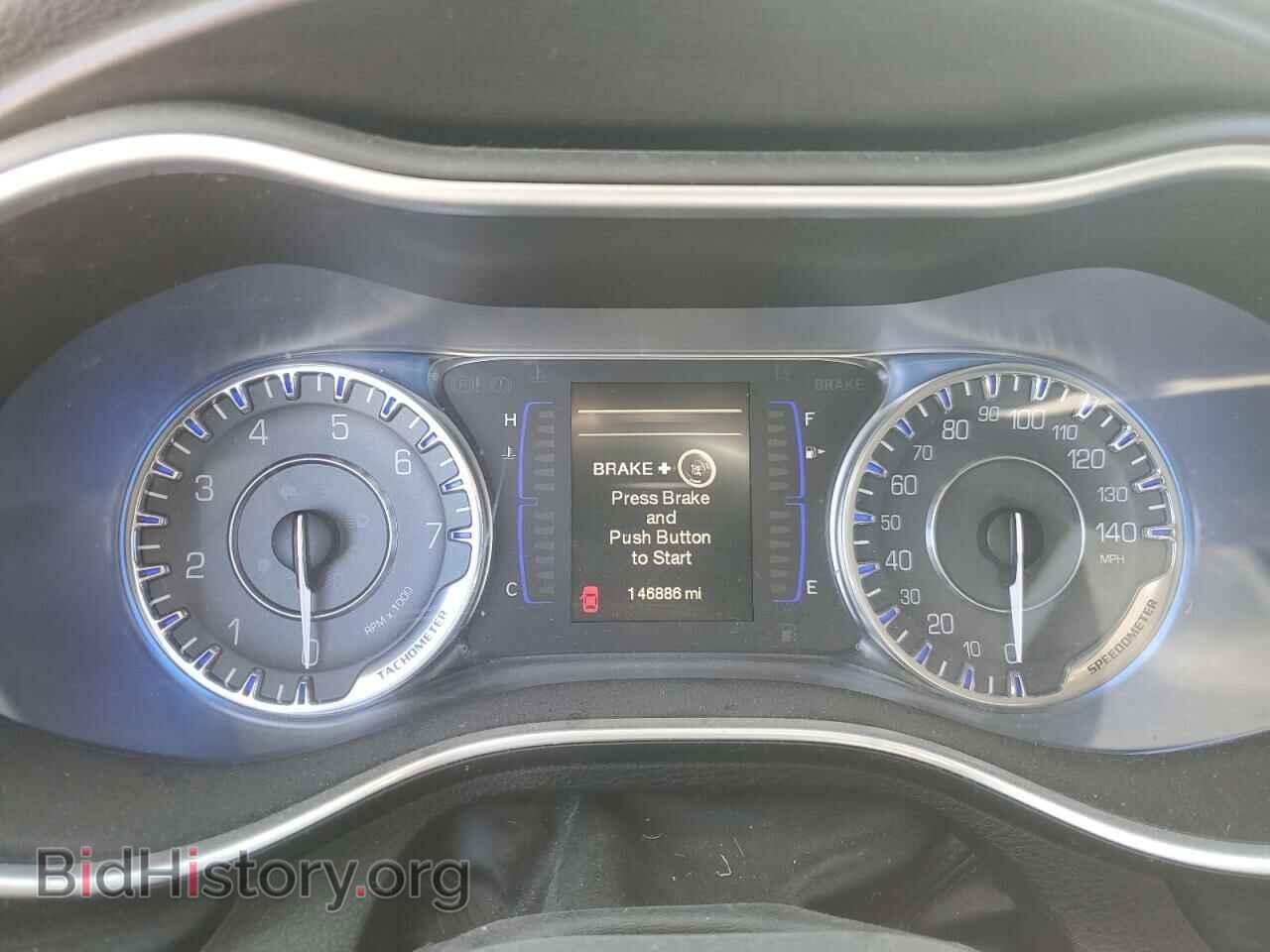 2015 CHRYSLER 200 - VIN: 1C3CCCAB5FN685540 - Фото 9
